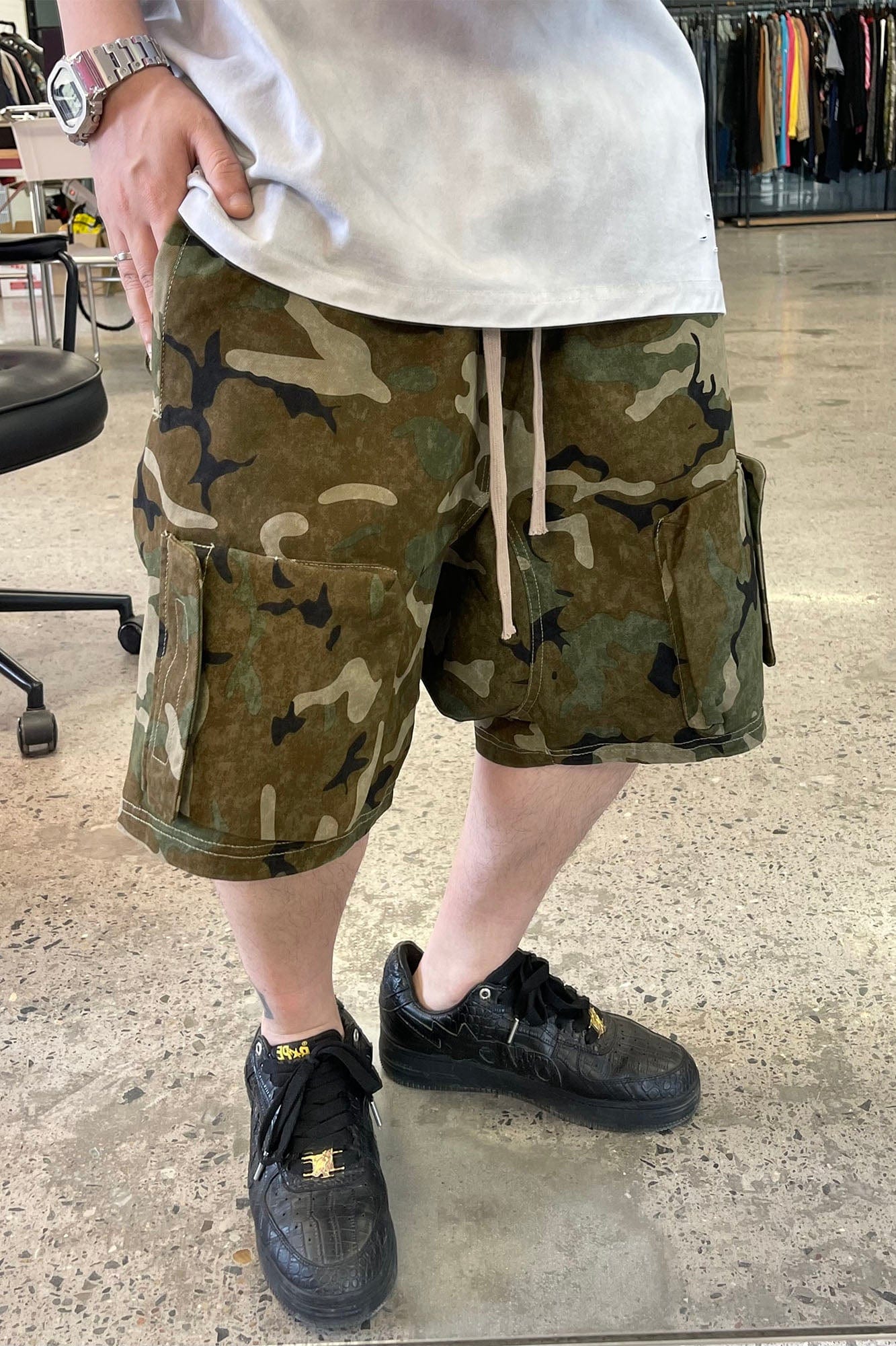 ME DA IGUAL Utility Camo Drawstring Shorts, premium urban and streetwear designers apparel on PROJECTISR.com, ME DA IGUAL