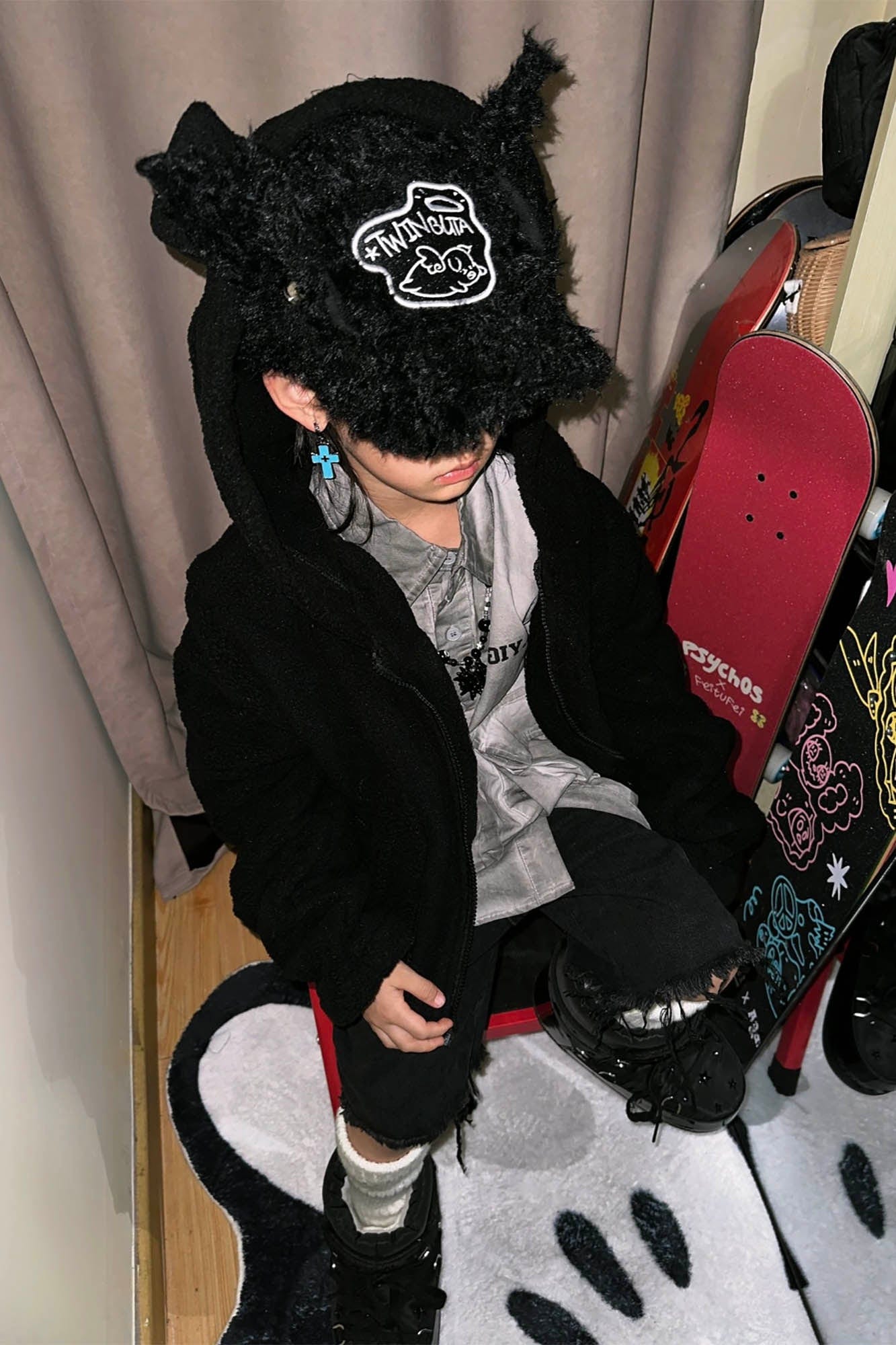 TWINBUTA Furry Ear Embroidered Cap Black