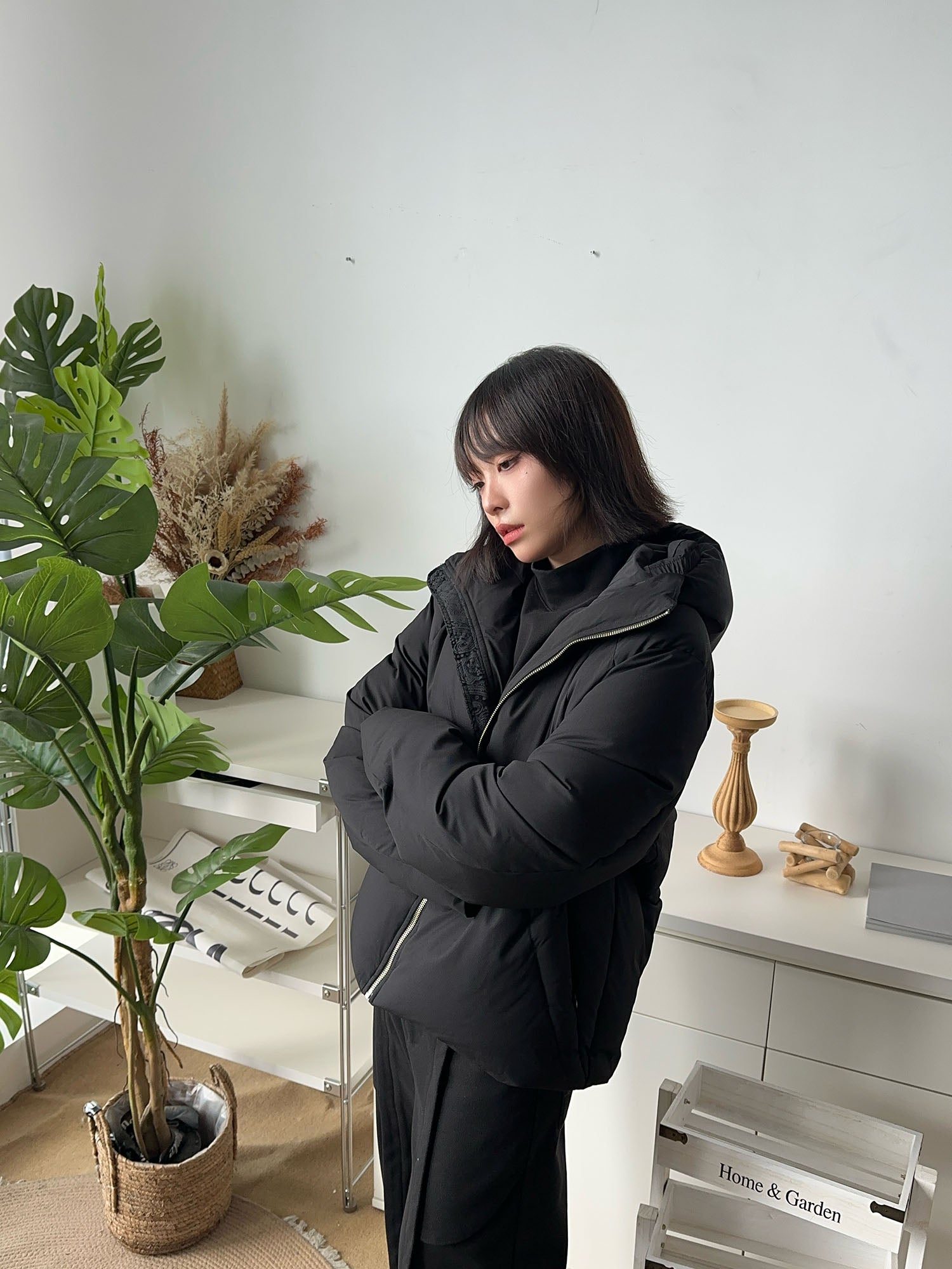 OKAYTHXBYE Essential Patterned Lapel Down Jacket