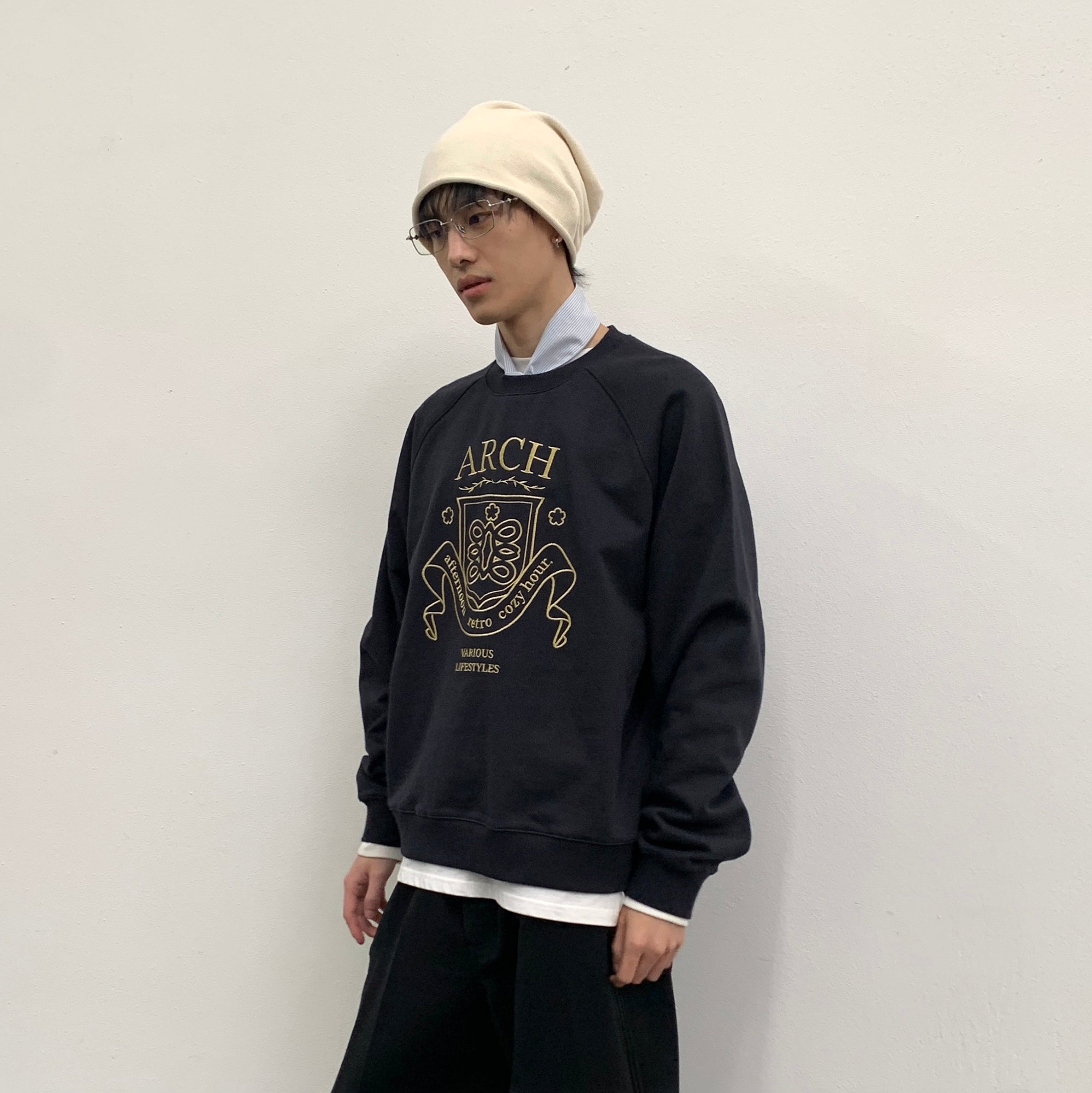 ROARINGWILD A ARCH Collegiate Loopback Raglan Sweatshirt