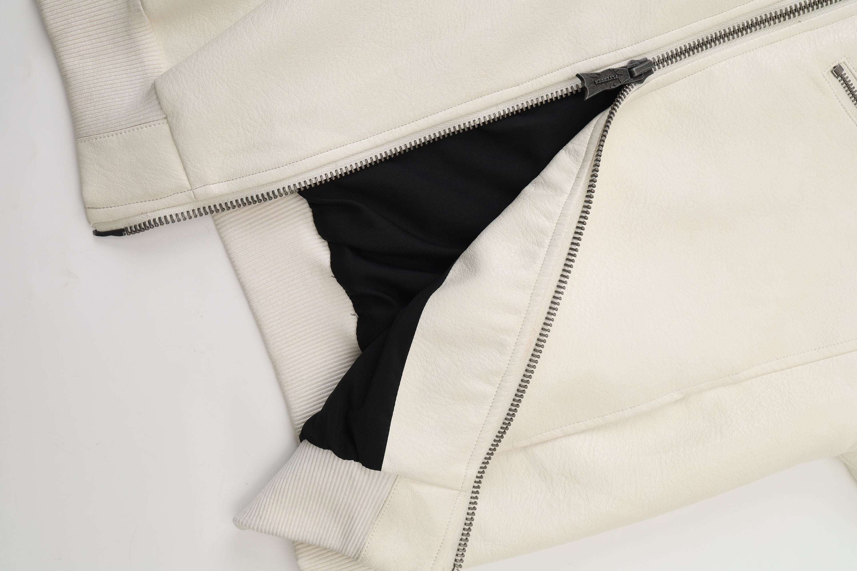 FLYERRER Thorned Eye Graphic Faux Leather Jacket