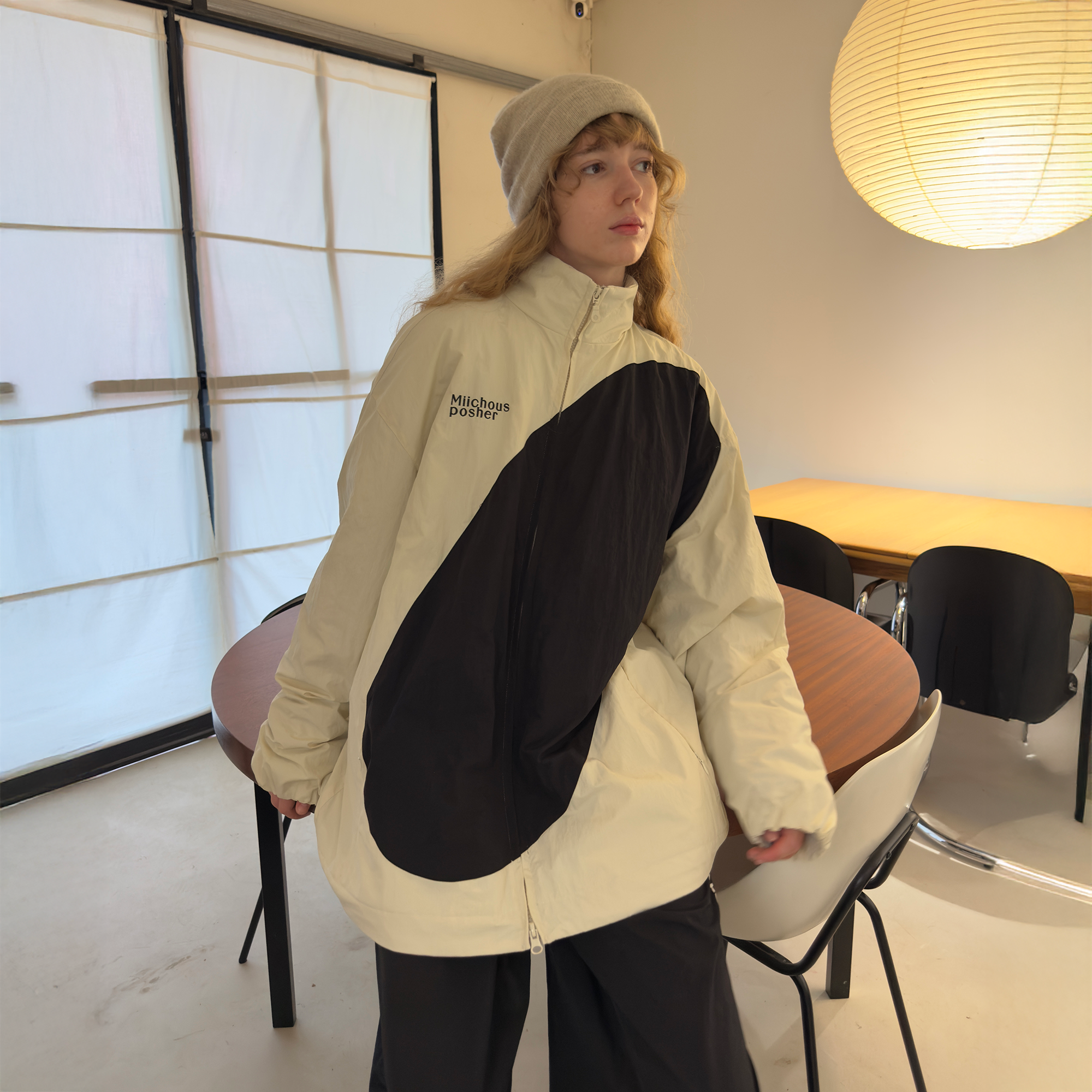 MIICHOUS Contrast Curved Paneled Padded Jacket