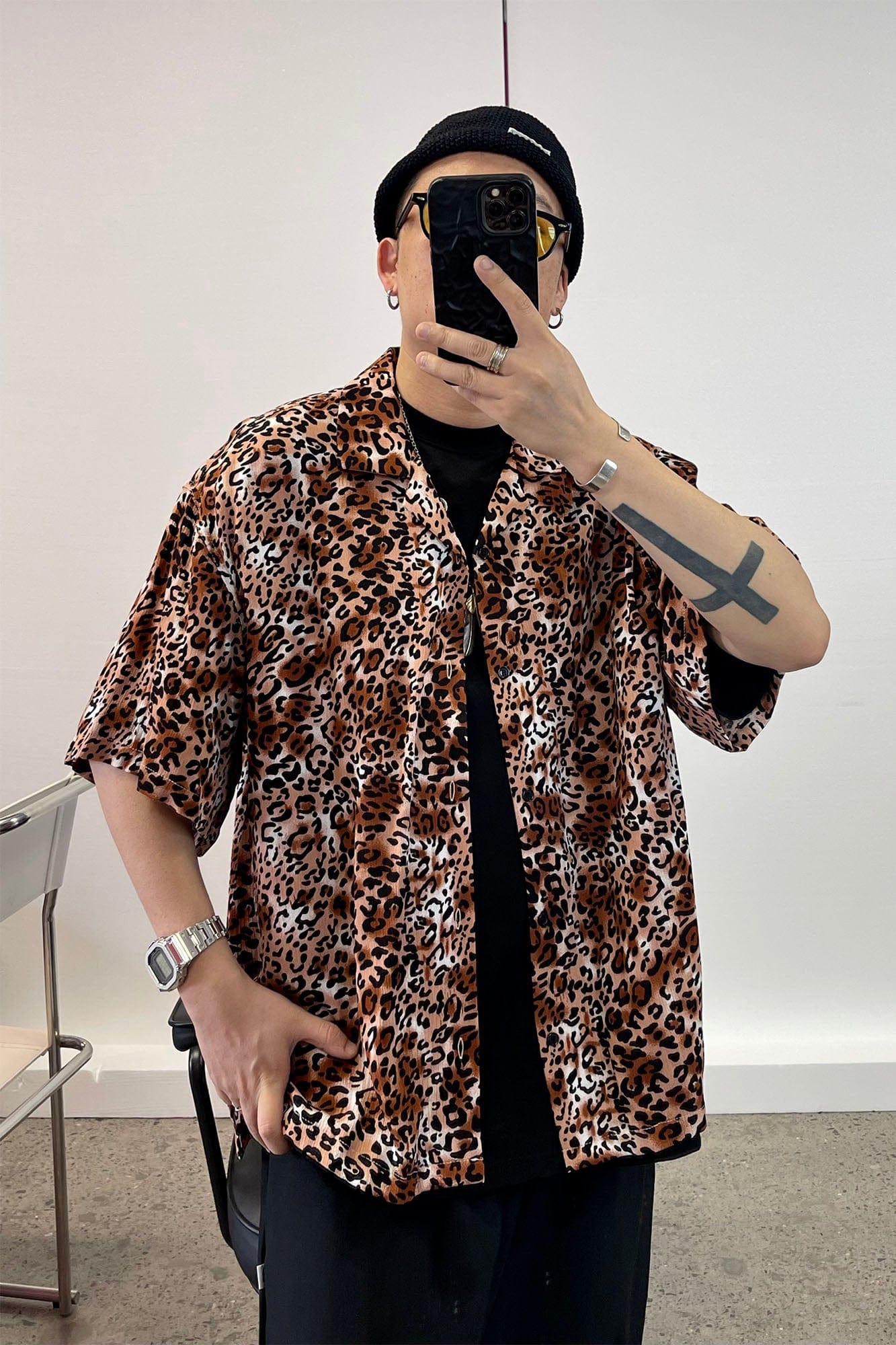 ME DA IGUAL Classic Leopard Full-Print Half Shirt, premium urban and streetwear designers apparel on PROJECTISR.com, ME DA IGUAL