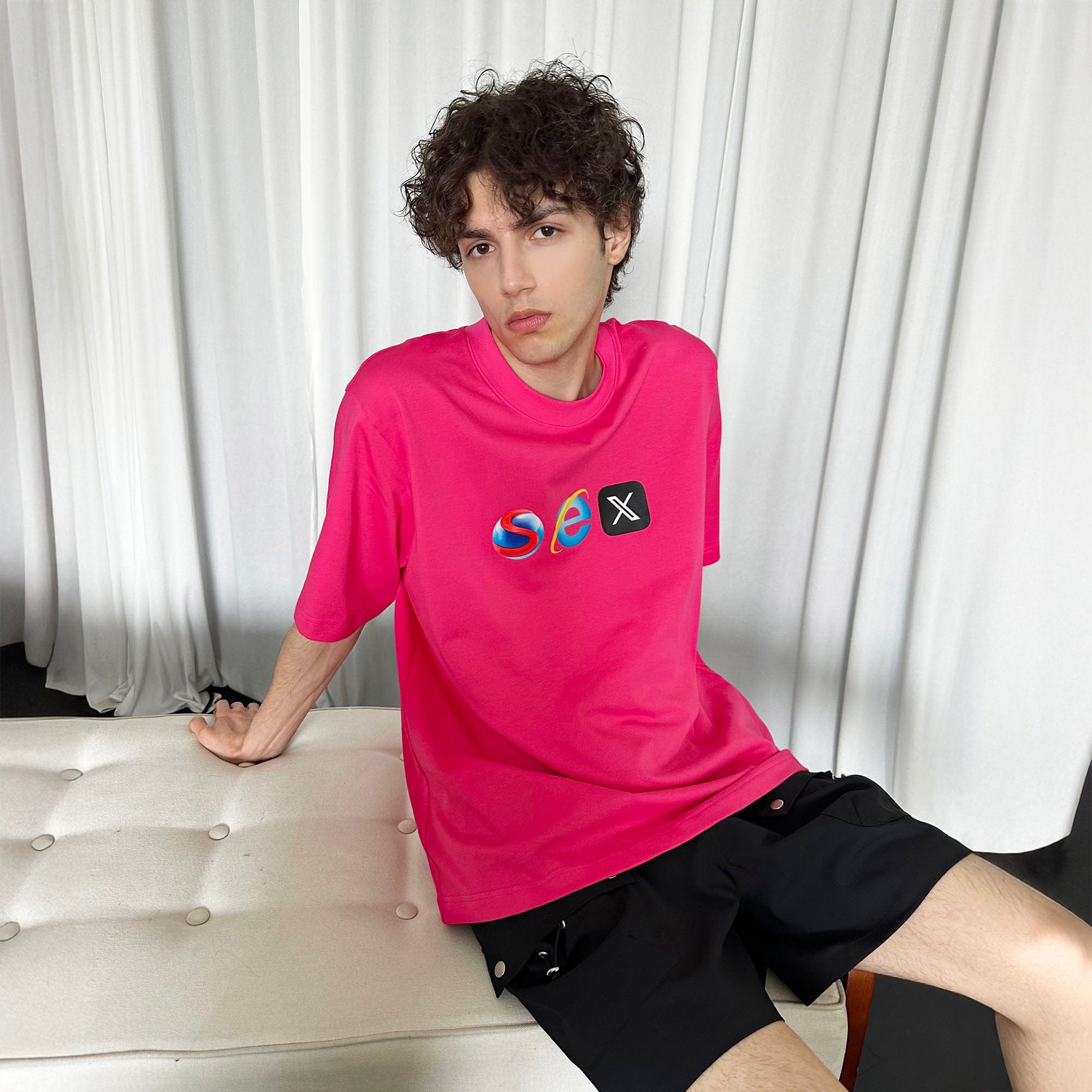 SOURPLUM Browser Icons Graphic T-Shirt, premium urban and streetwear designers apparel on PROJECTISR.com, SOURPLUM