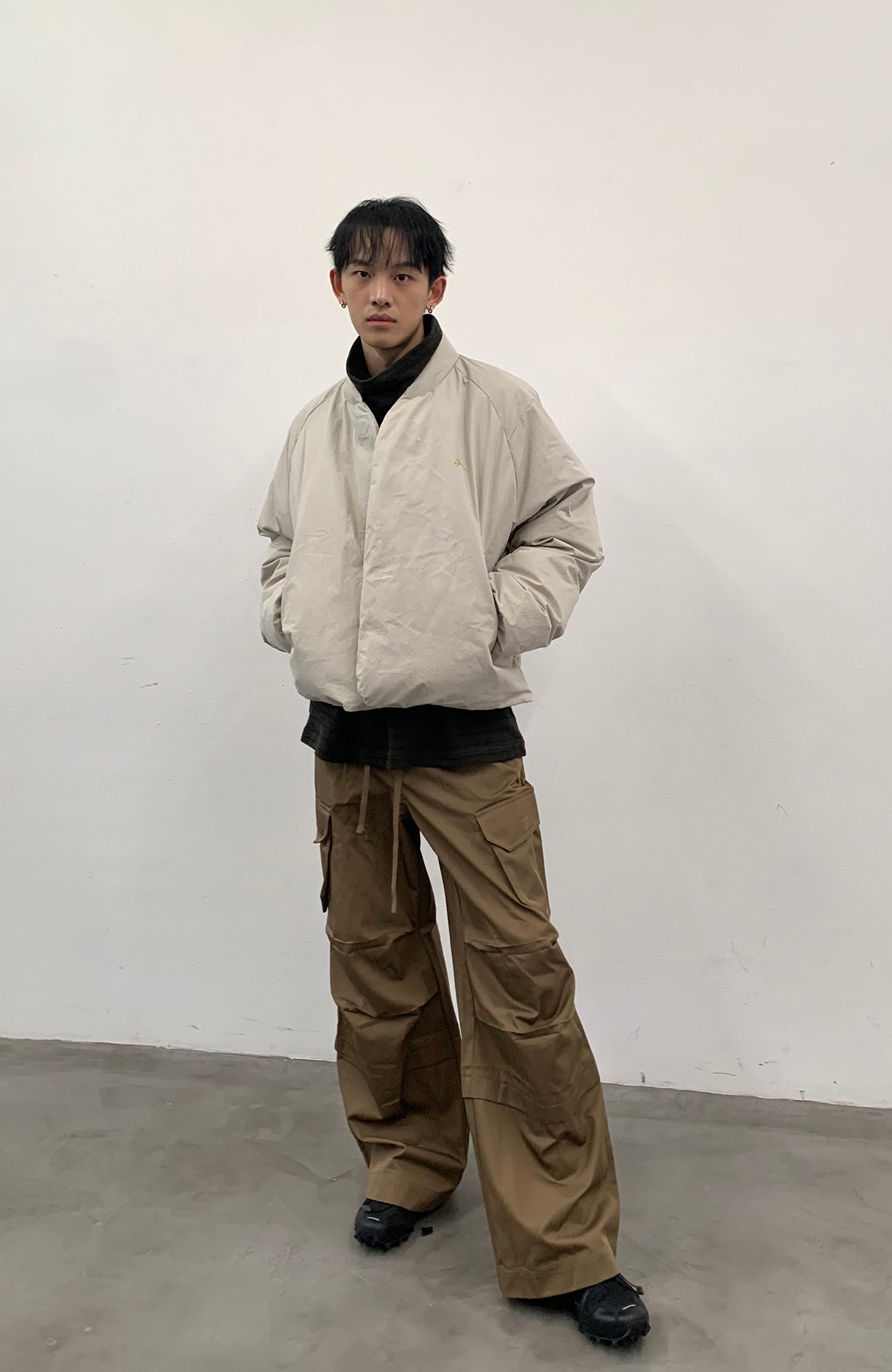 ROARINGWILD A ARCH Minimal Hidden Snap Puffer Jacket