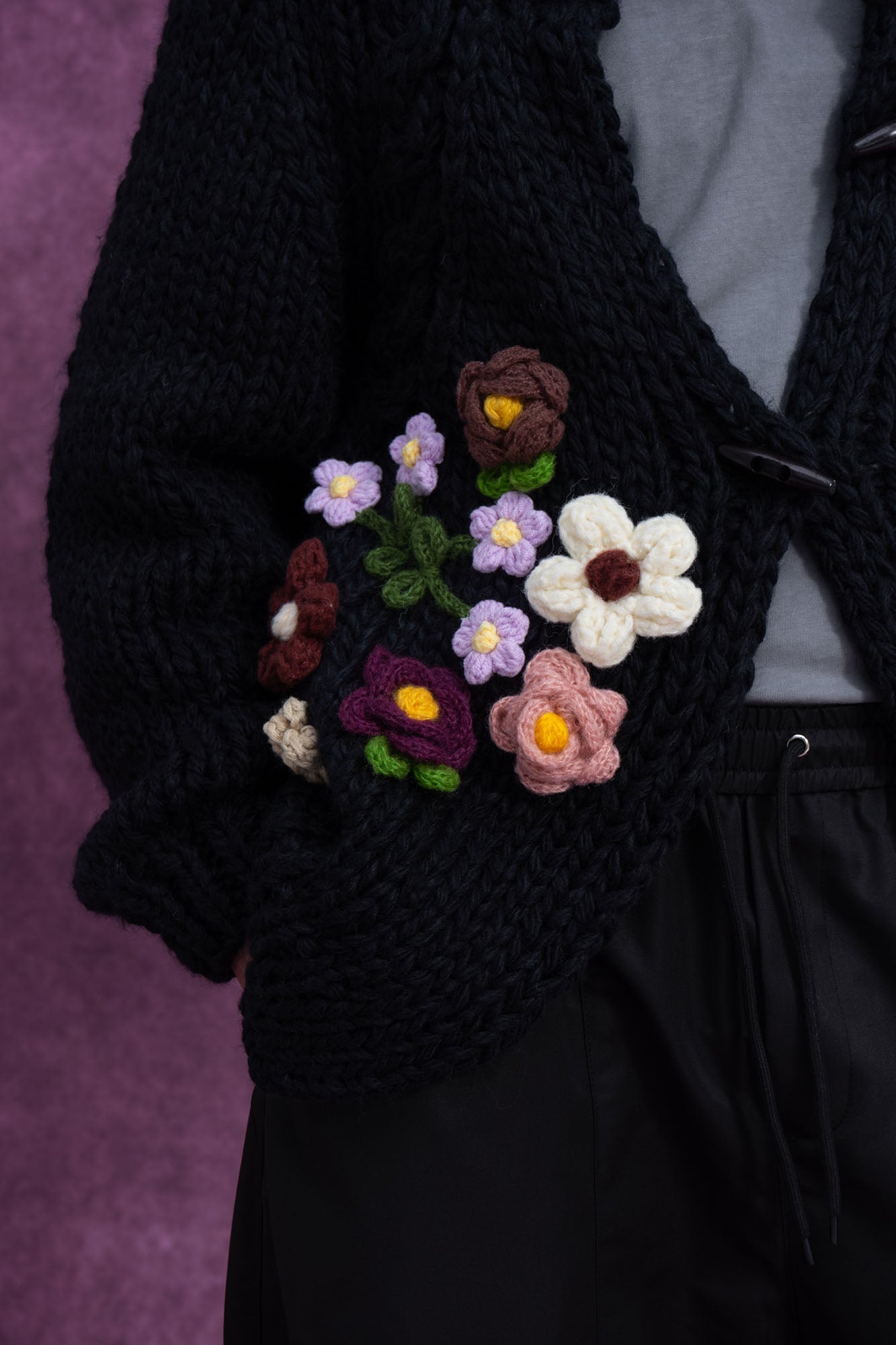 CLP Chunky Bloom Stand-Collar Cardigan