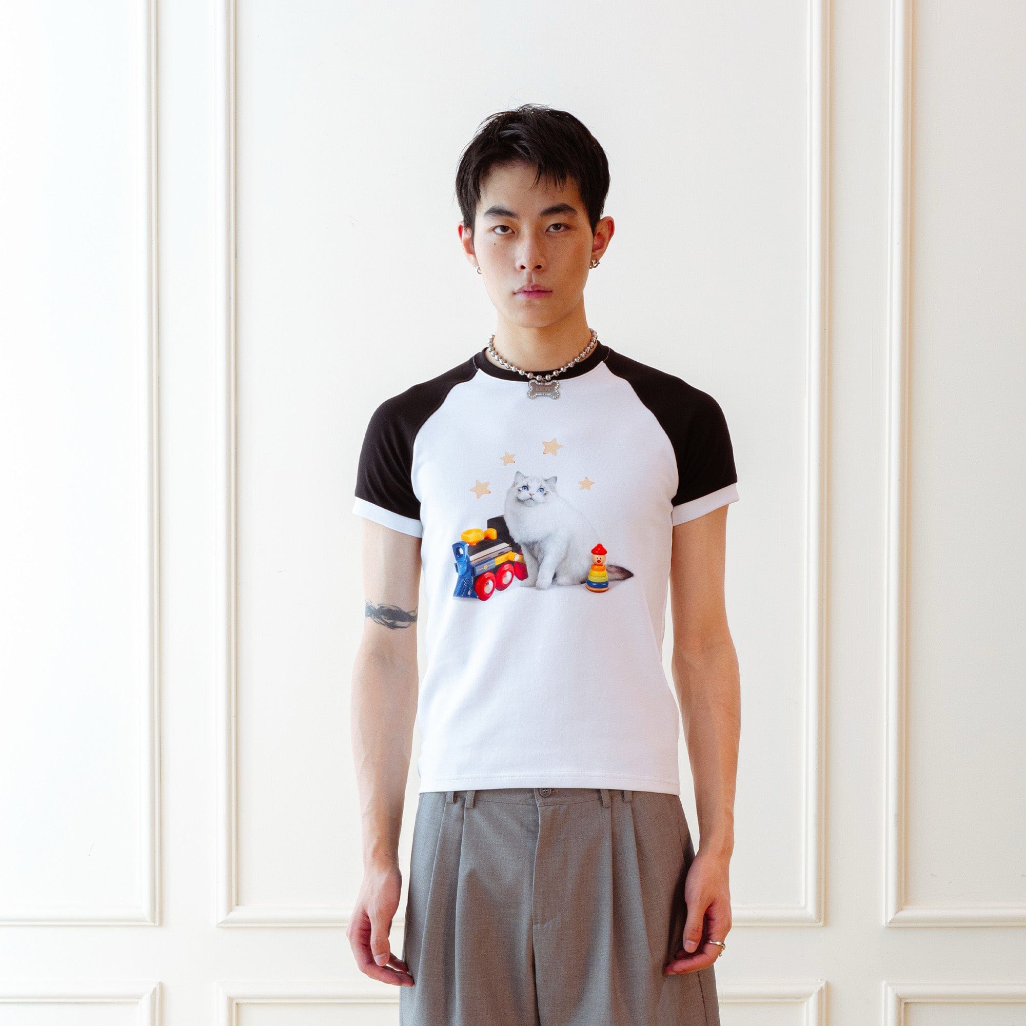 KADAKADA Essential Contrast Raglan Kitty Graphic T-Shirt, premium urban and streetwear designers apparel on PROJECTISR.com, KADAKADA