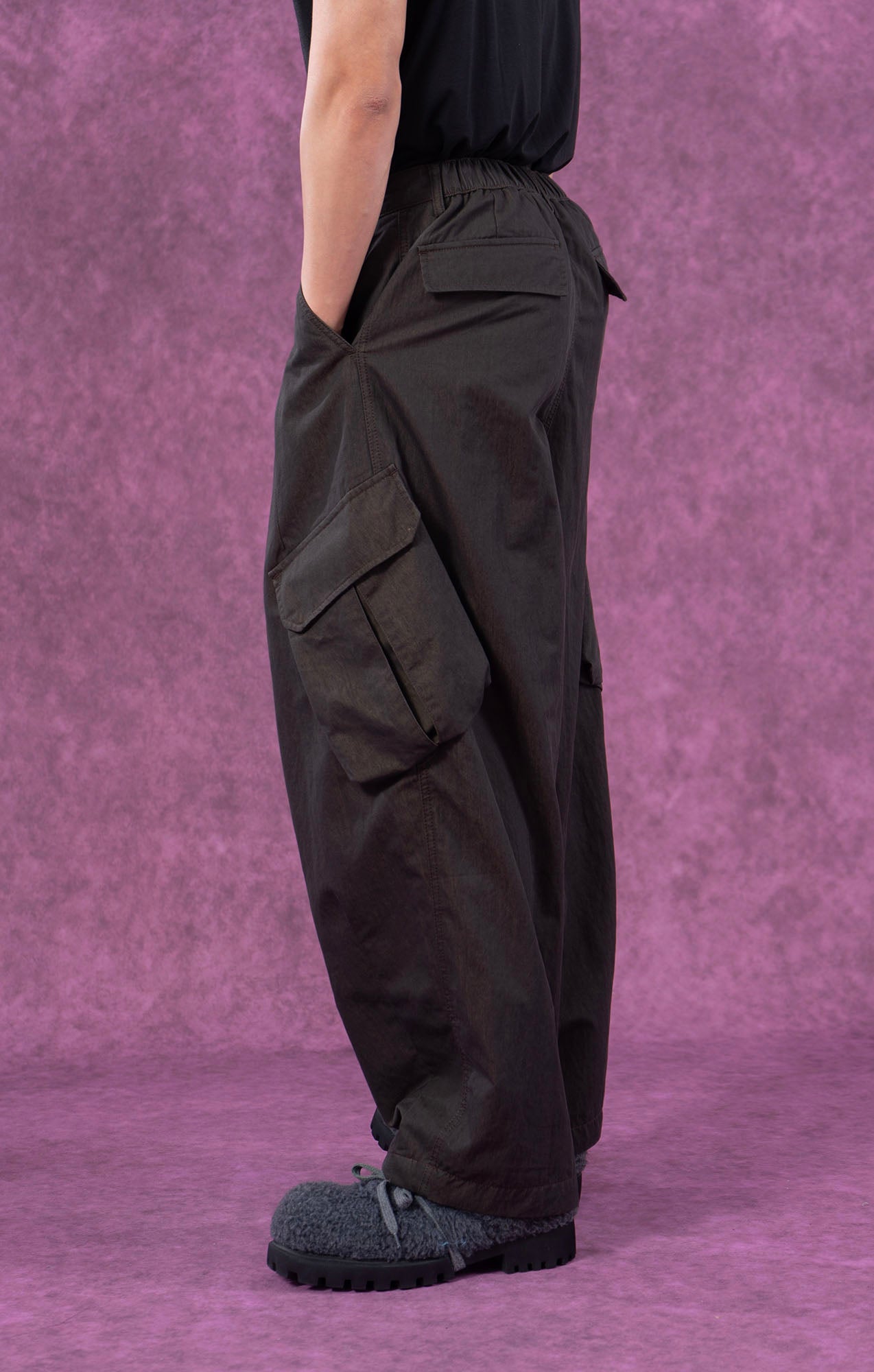 CLP Slanted Pockets Pleated Oversized Pants