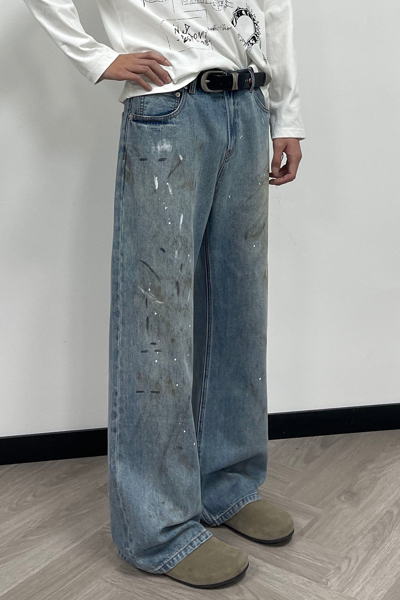 OKAYTHXBYE Paint-Splattered Distressed Jeans