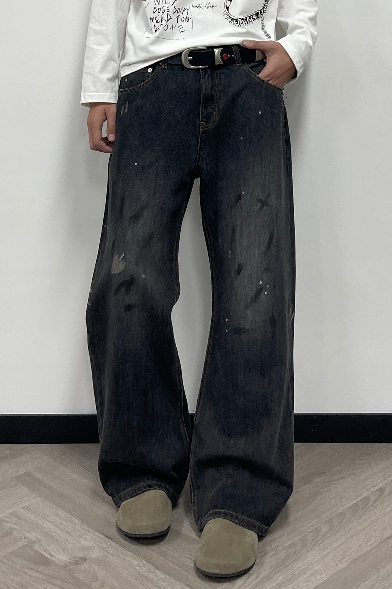 OKAYTHXBYE Paint-Splattered Distressed Jeans