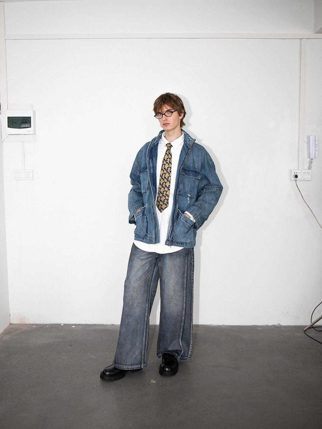 LEONSENSE Side Spliced Washed Oversized Jeans, premium urban and streetwear designers apparel on PROJECTISR.com, LEONSENSE