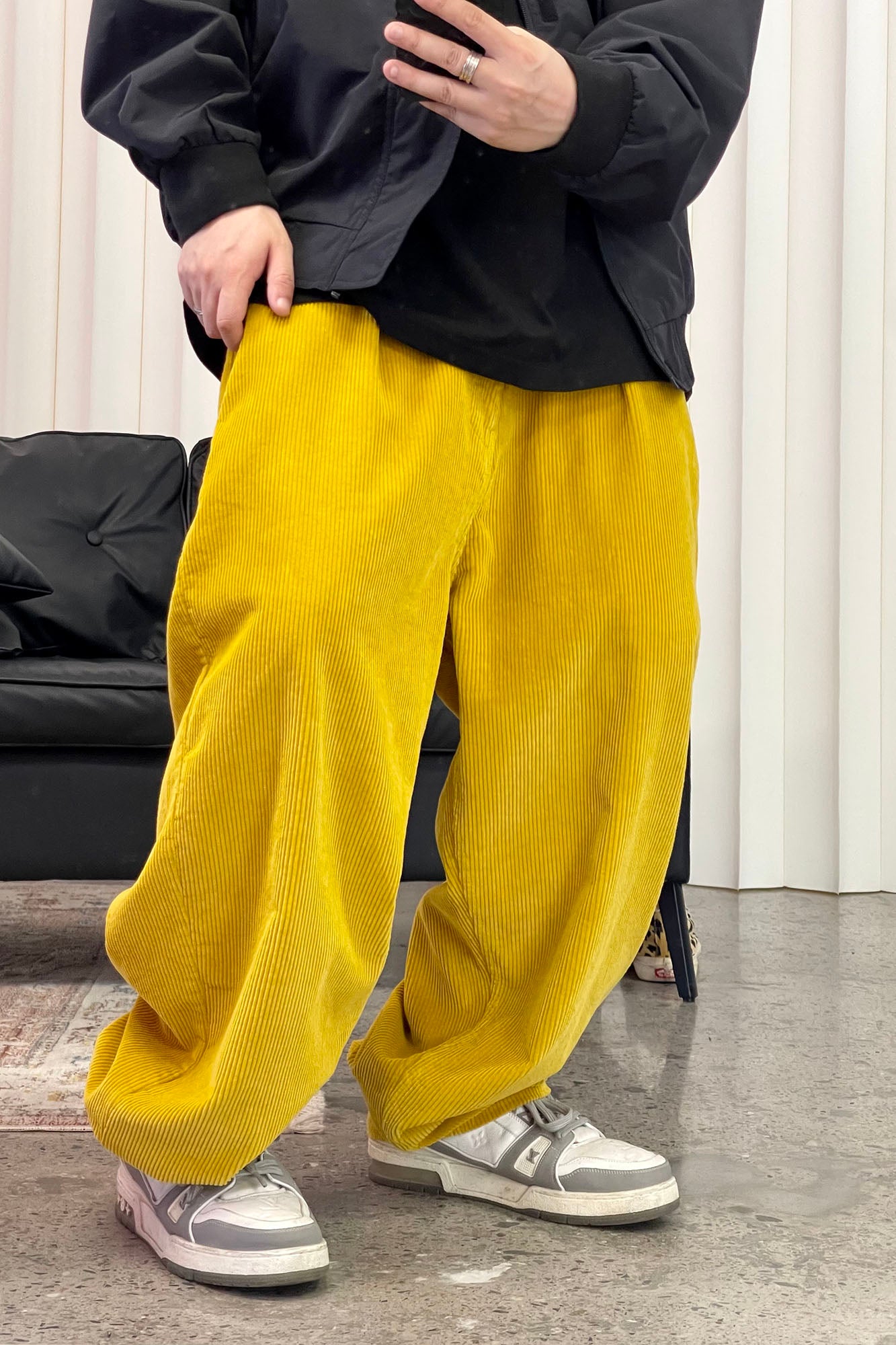 ME DA IGUAL Corduroy Pleated Wide-Leg Trousers
