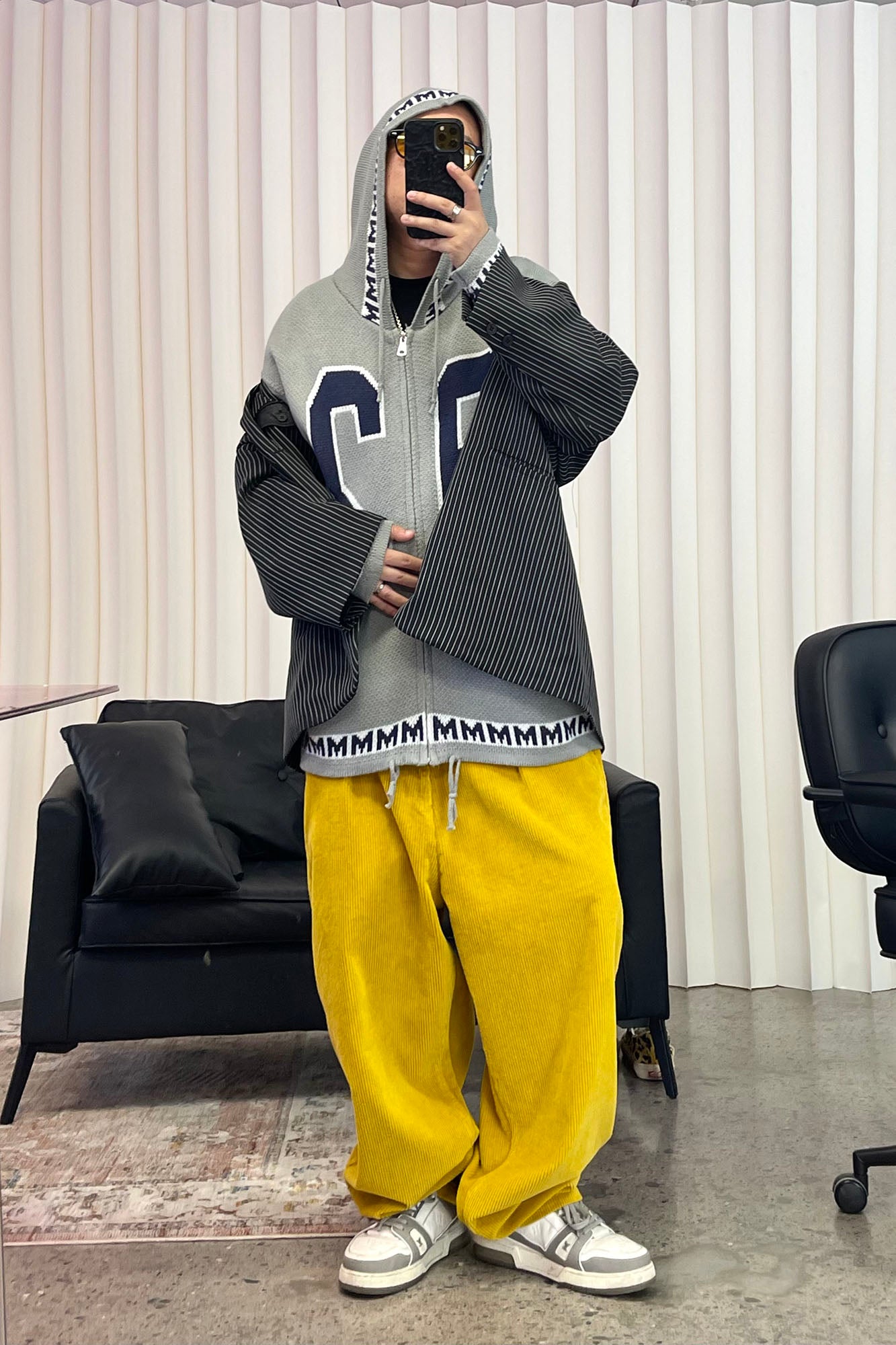 ME DA IGUAL Corduroy Pleated Wide-Leg Trousers