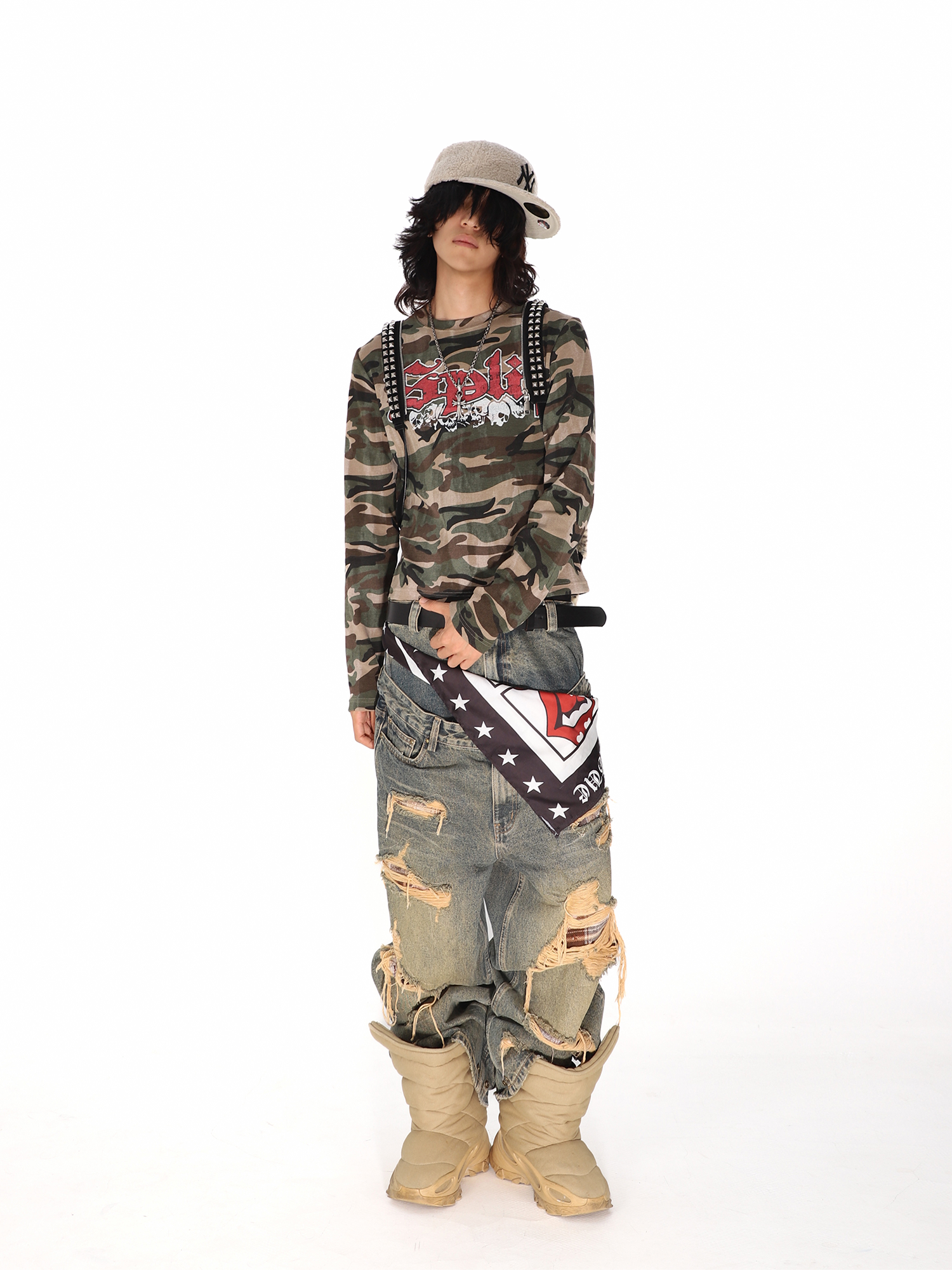 THEWET Camo Skull Graphic Waffle Long-Sleeve Tee