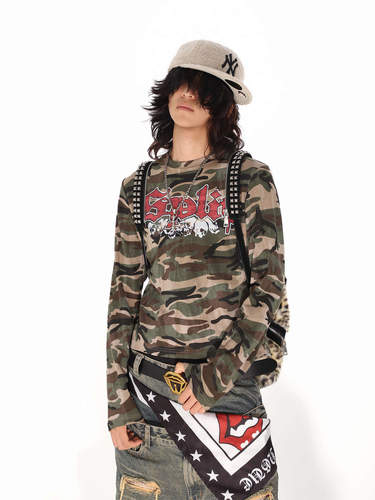 THEWET Camo Skull Graphic Waffle Long-Sleeve Tee