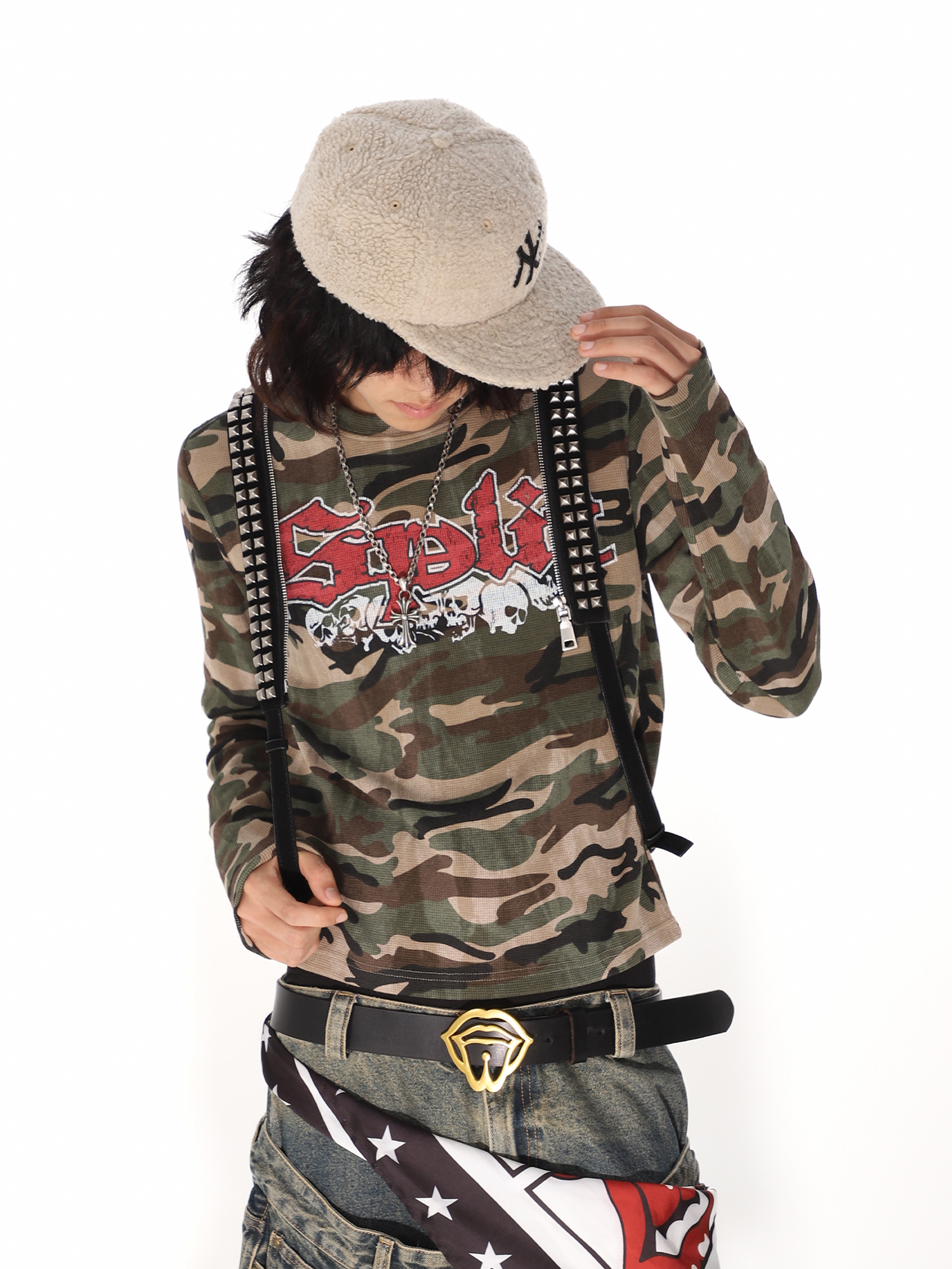 THEWET Camo Skull Graphic Waffle Long-Sleeve Tee