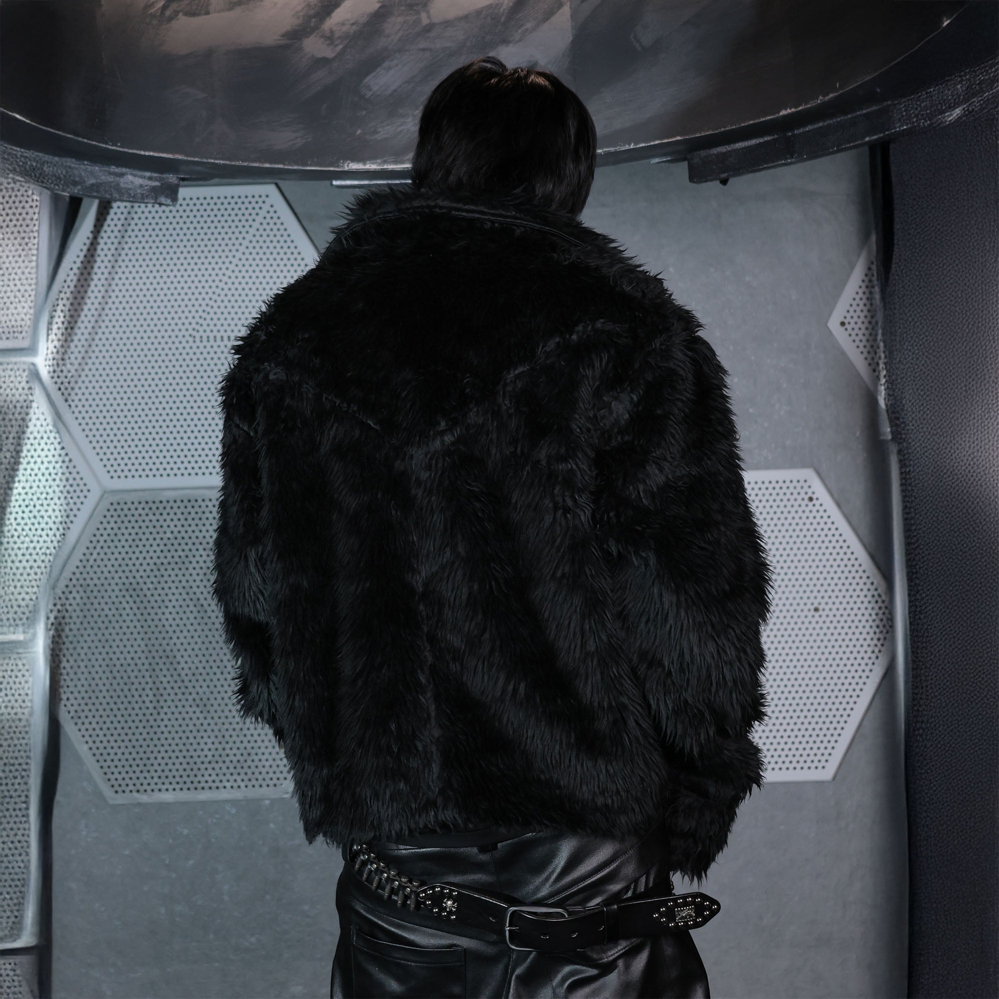 SSIN7 Feral Fuzzy Faux Fur Jacket