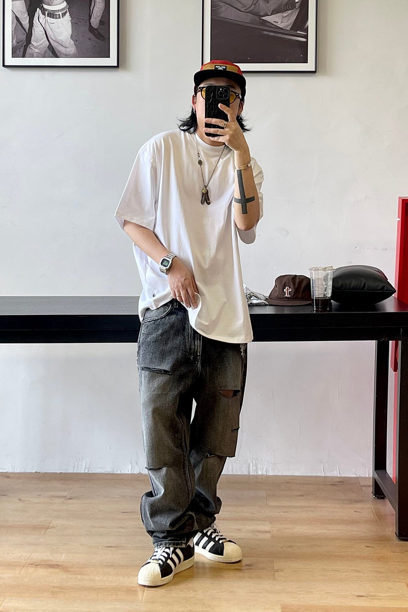 ME DA IGUAL Ripped Distressed Washed Straight-Leg Jeans, premium urban and streetwear designers apparel on PROJECTISR.com, ME DA IGUAL