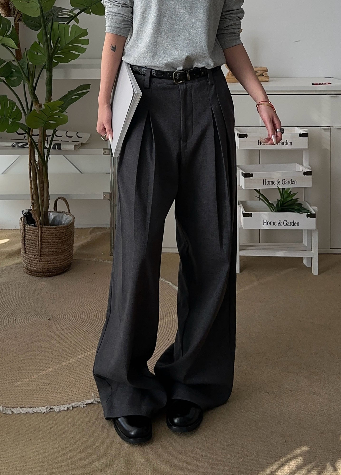 OKAYTHXBYE Essential Pleat Wide-Leg Trousers