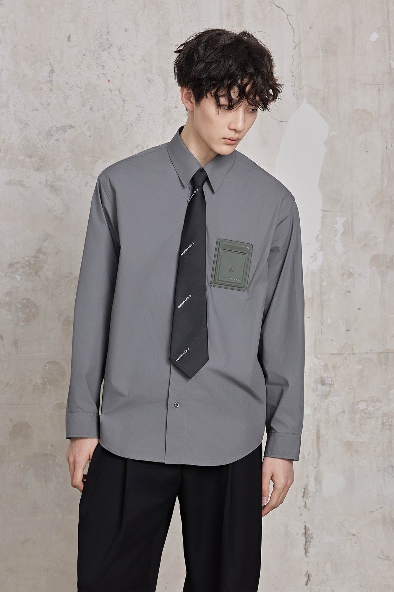 FACEONLAB Modern Patch-Pocket Poplin Shirt, premium urban and streetwear designers apparel on PROJECTISR.com, FACEONLAB