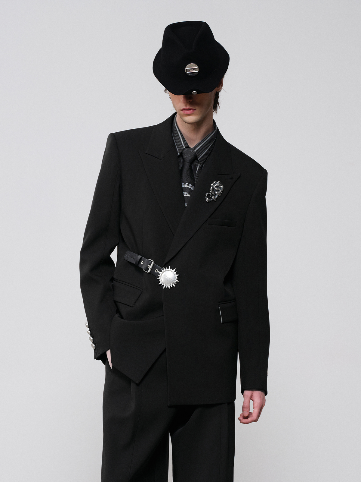 FACEONLAB Rose Brooch Asymmetric Belted Blazer