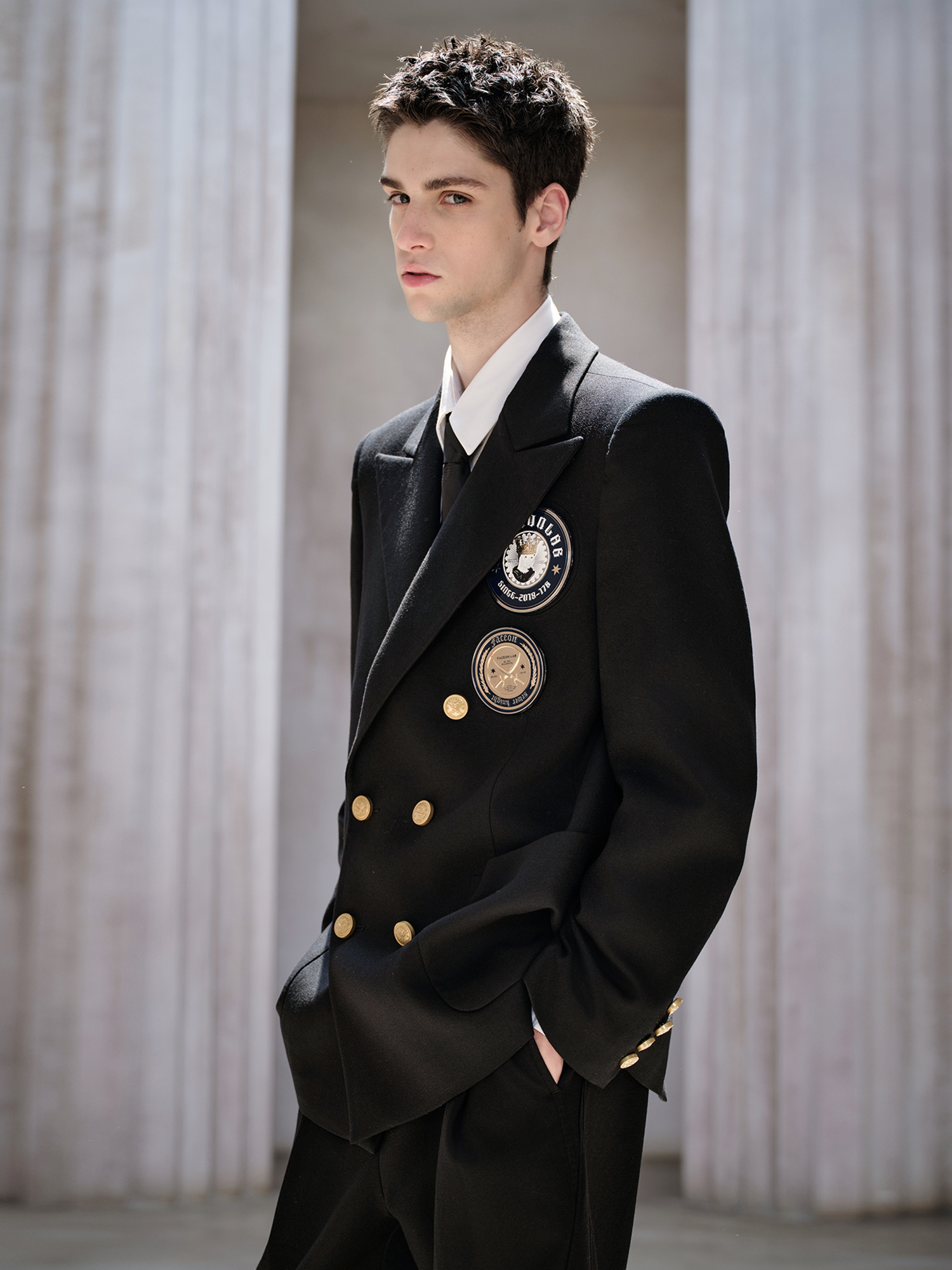 FACEONLAB Badge-Patch Double-Breasted Blazer