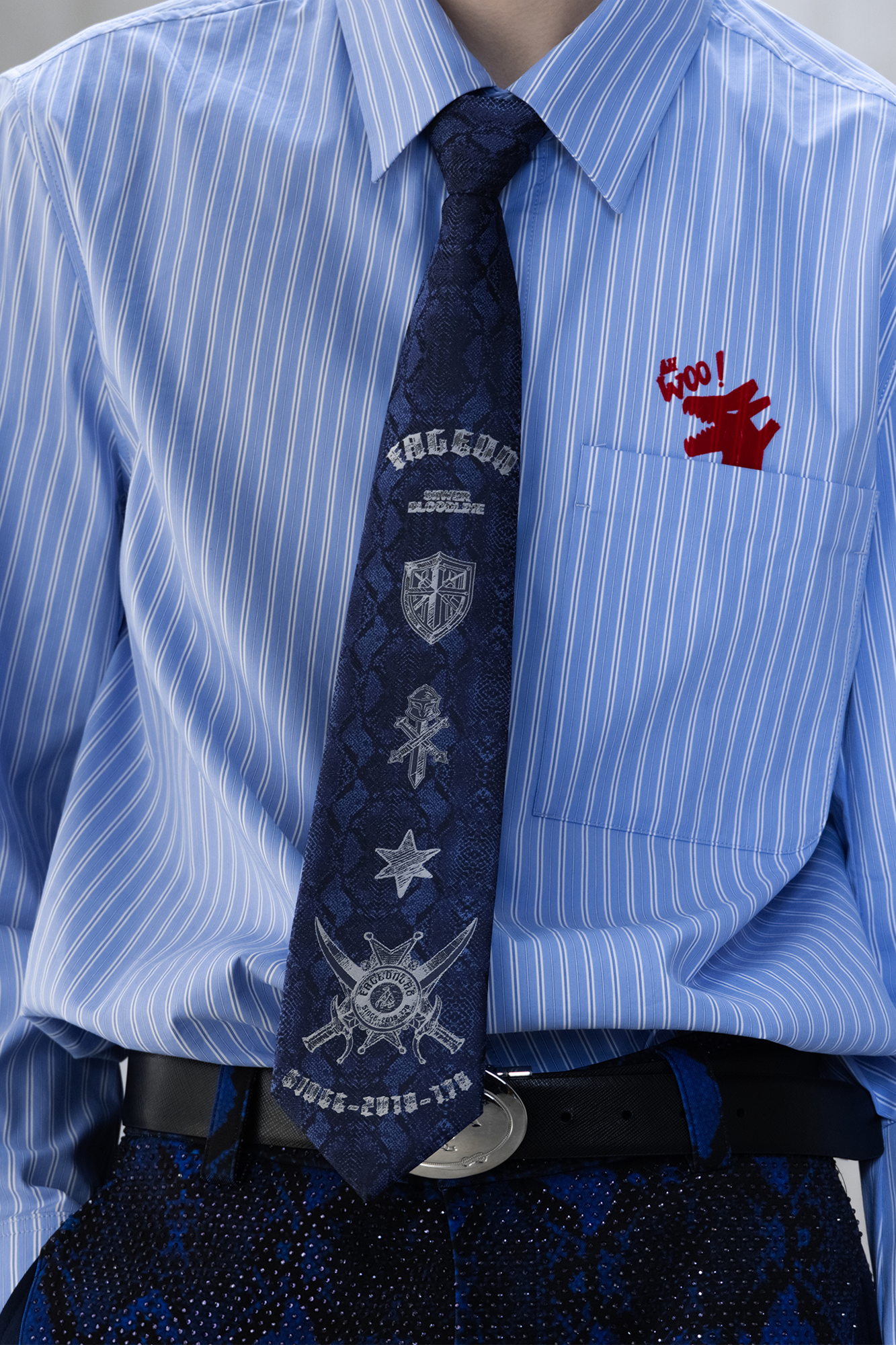 FACEONLAB Jacquard Military Crest Zip Tie Blue