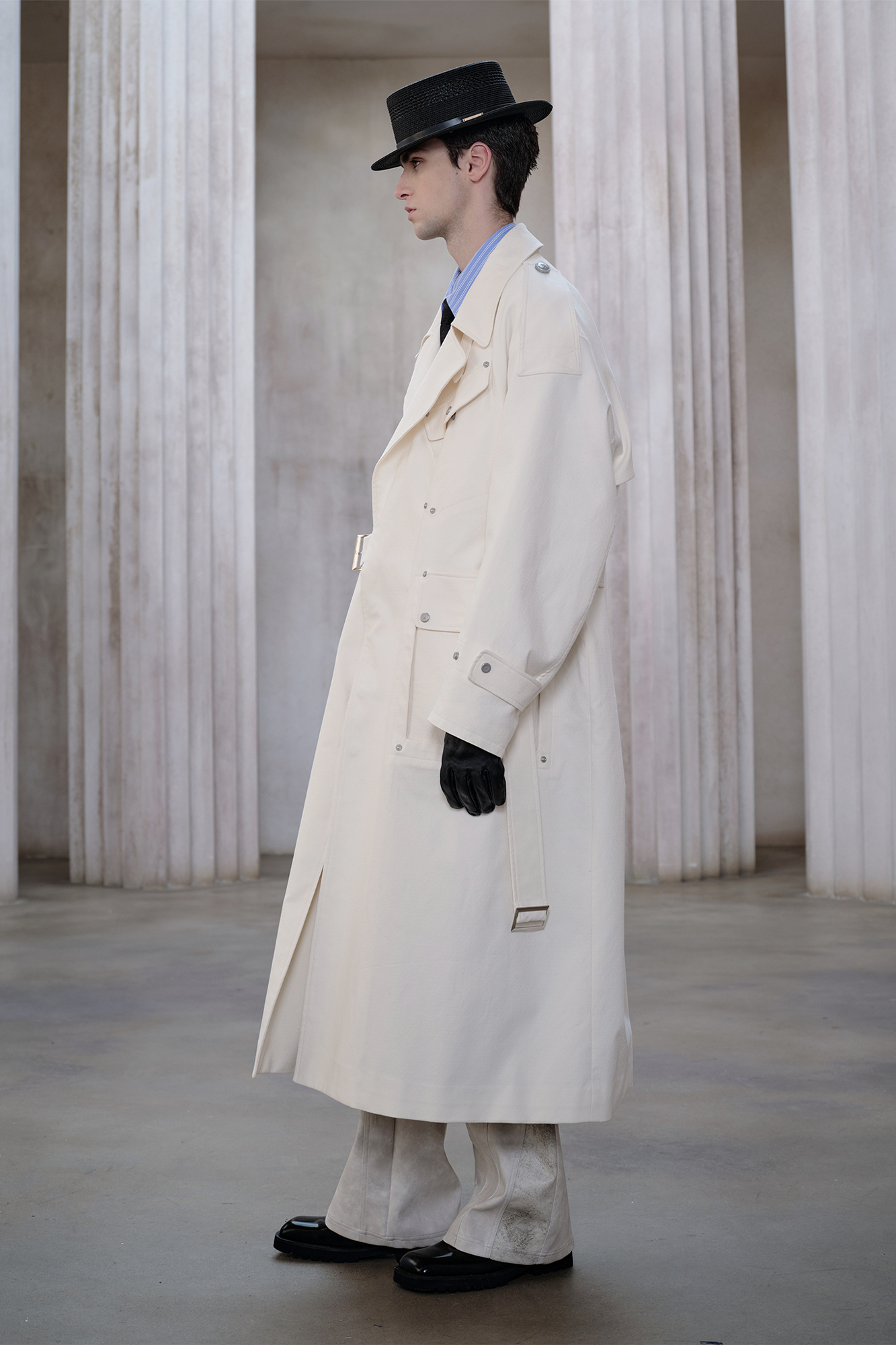 FACEONLAB Essential Military Trench Coat White