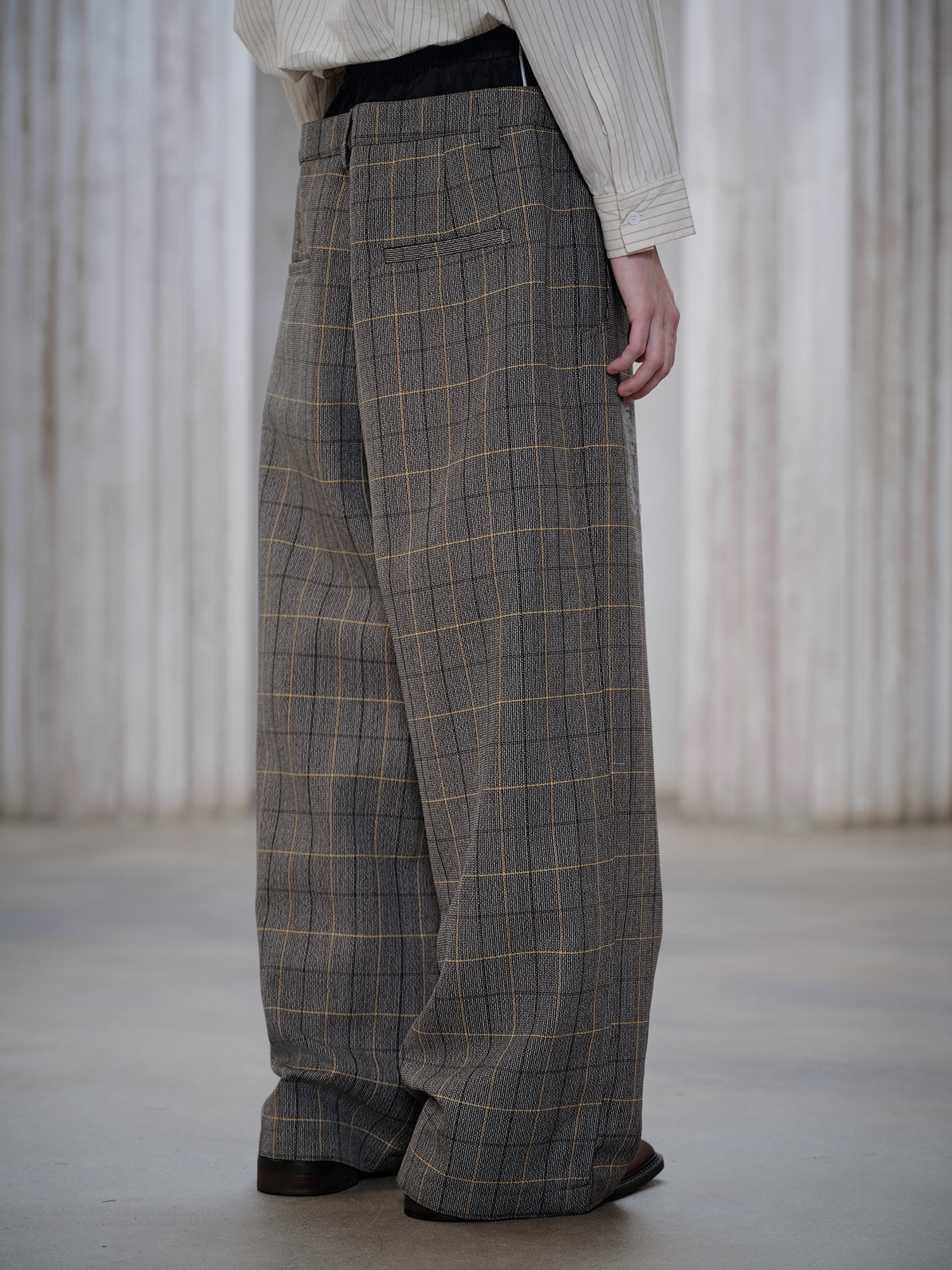 FACEONLAB Contrast Double-Waist Plaid Graphic Trousers, premium urban and streetwear designers apparel on PROJECTISR.com, FACEONLAB