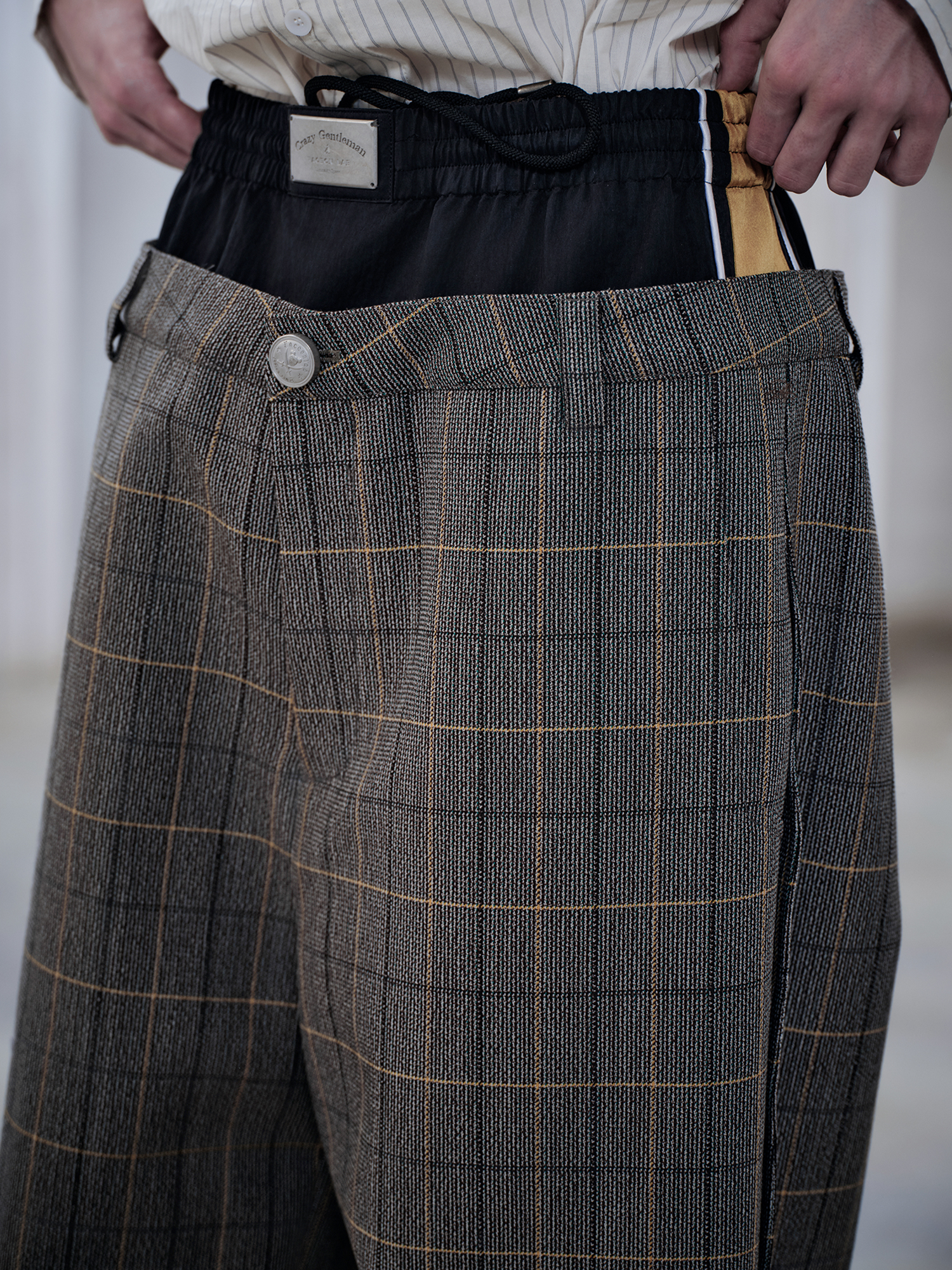 FACEONLAB Contrast Double-Waist Plaid Graphic Trousers, premium urban and streetwear designers apparel on PROJECTISR.com, FACEONLAB