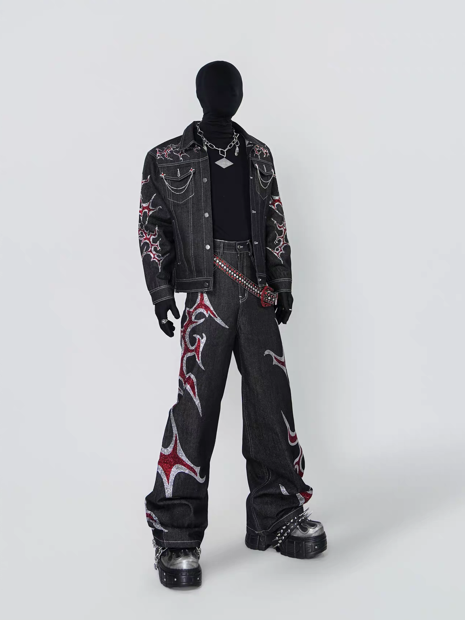 VE2 Diamond Flame Totem Straight-Leg Jeans