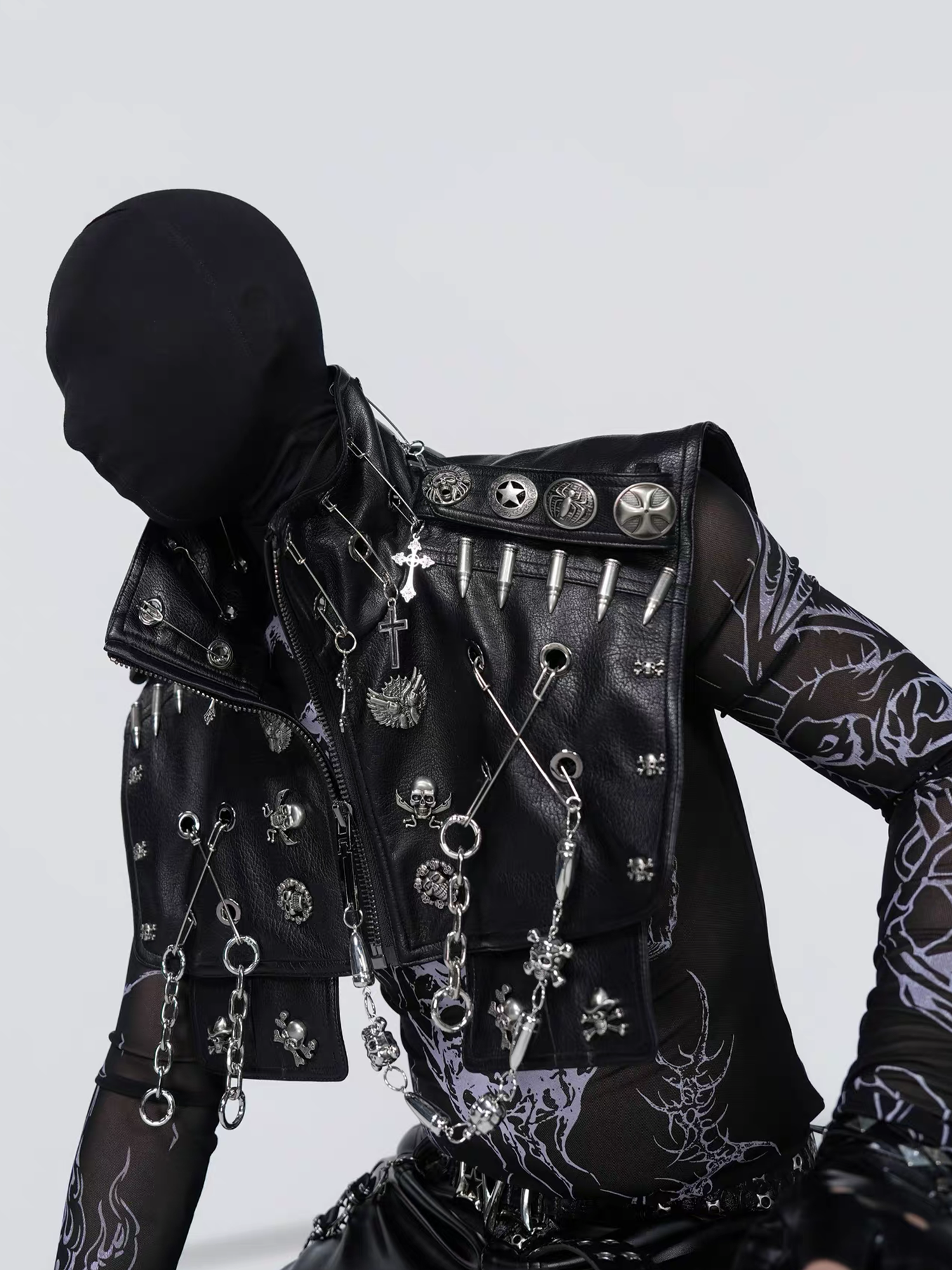 VE2 Knight Hardware Cropped Faux Leather Vest
