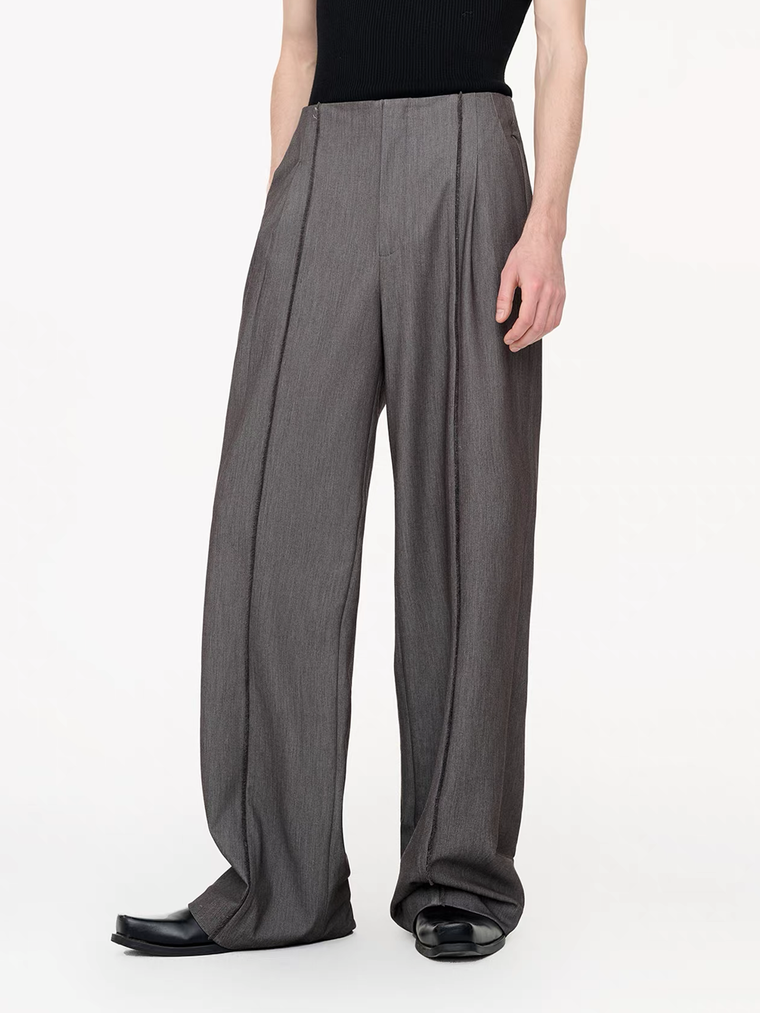 TIWILLTANG Classic Raw Edge Straight-Leg Trousers