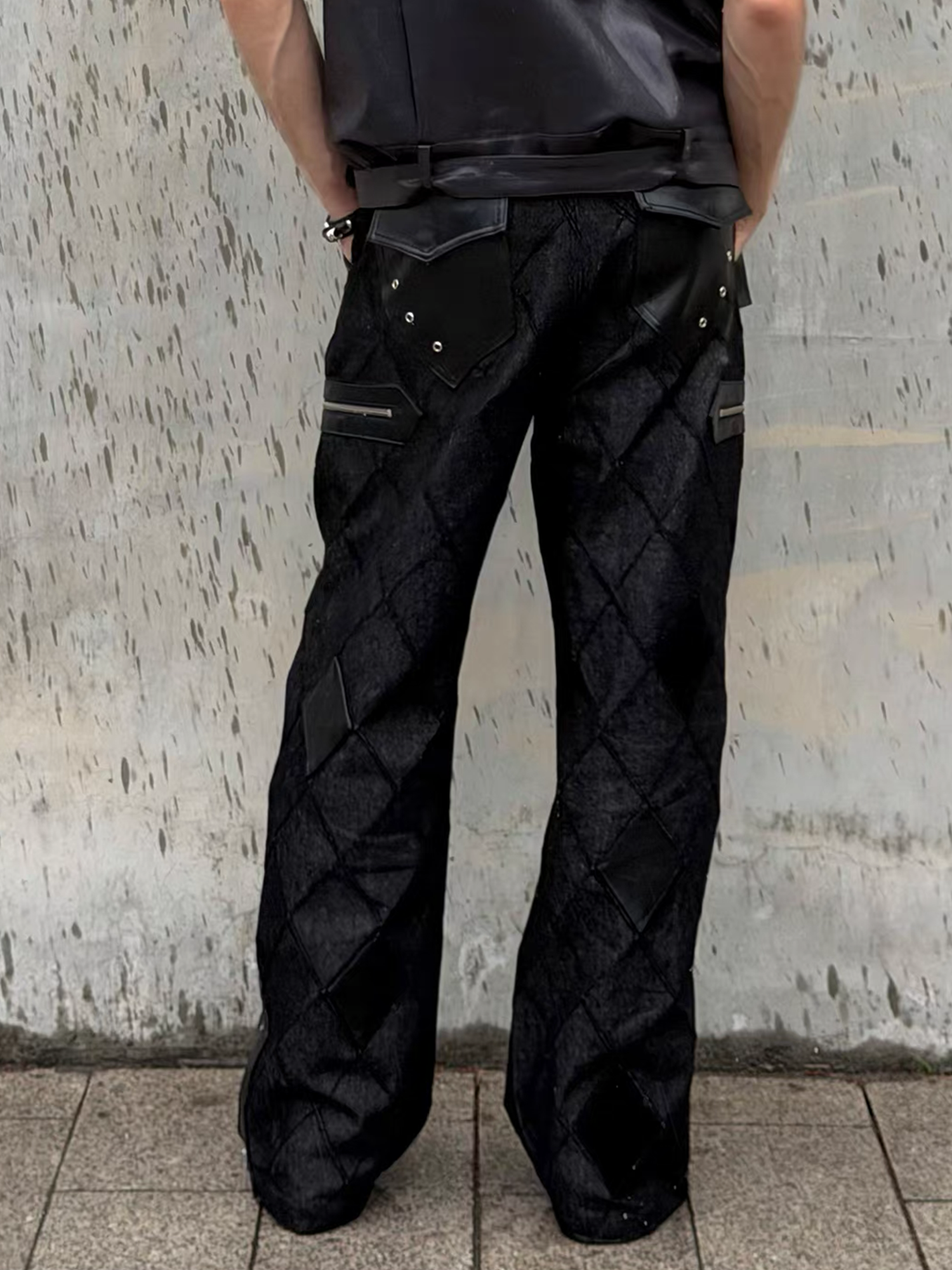 ESAIAS Diamond Faux Leather Patch Rivet Jeans