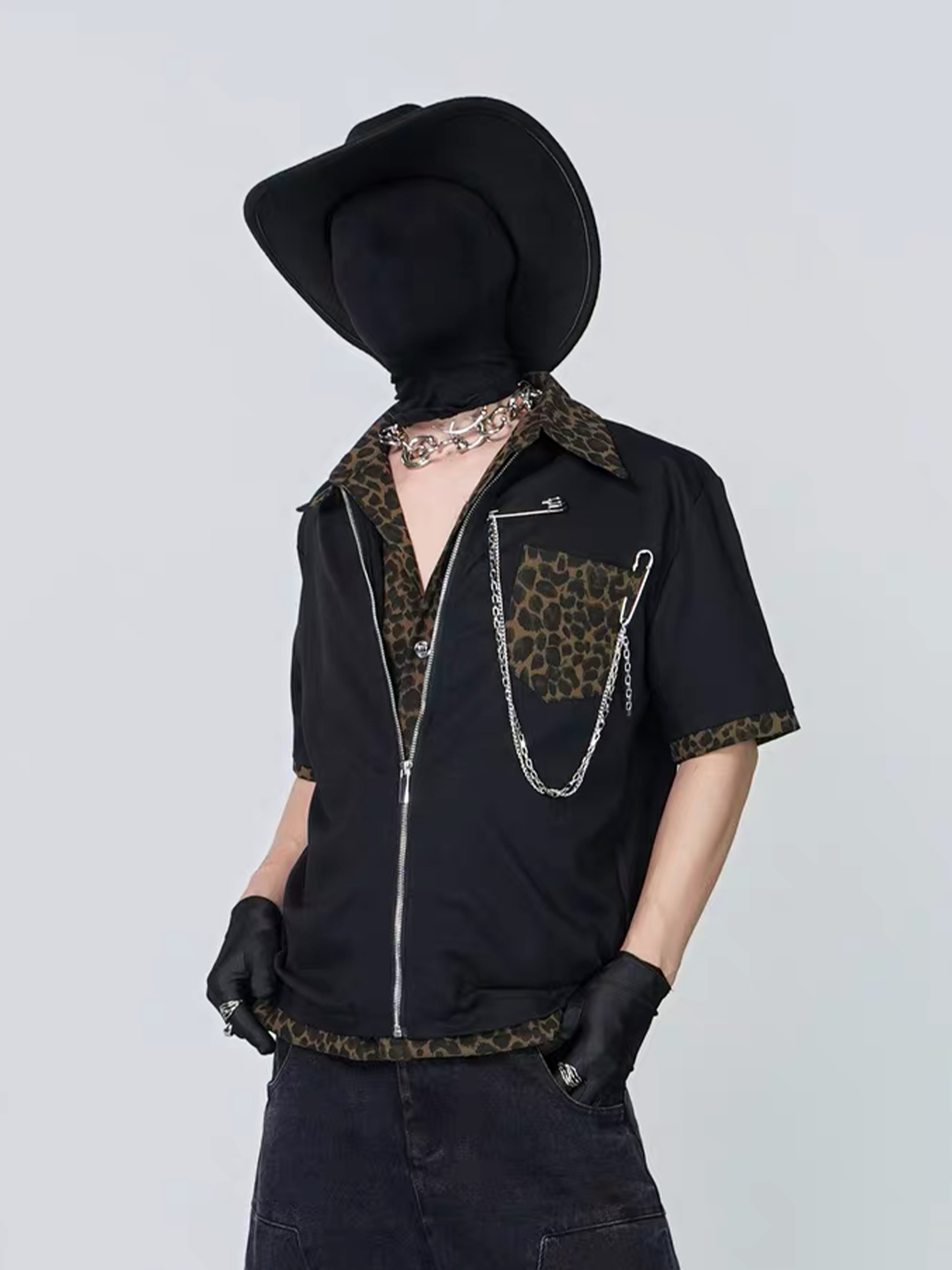 VE2 Leopard Layered Chain Short-Sleeve Jacket