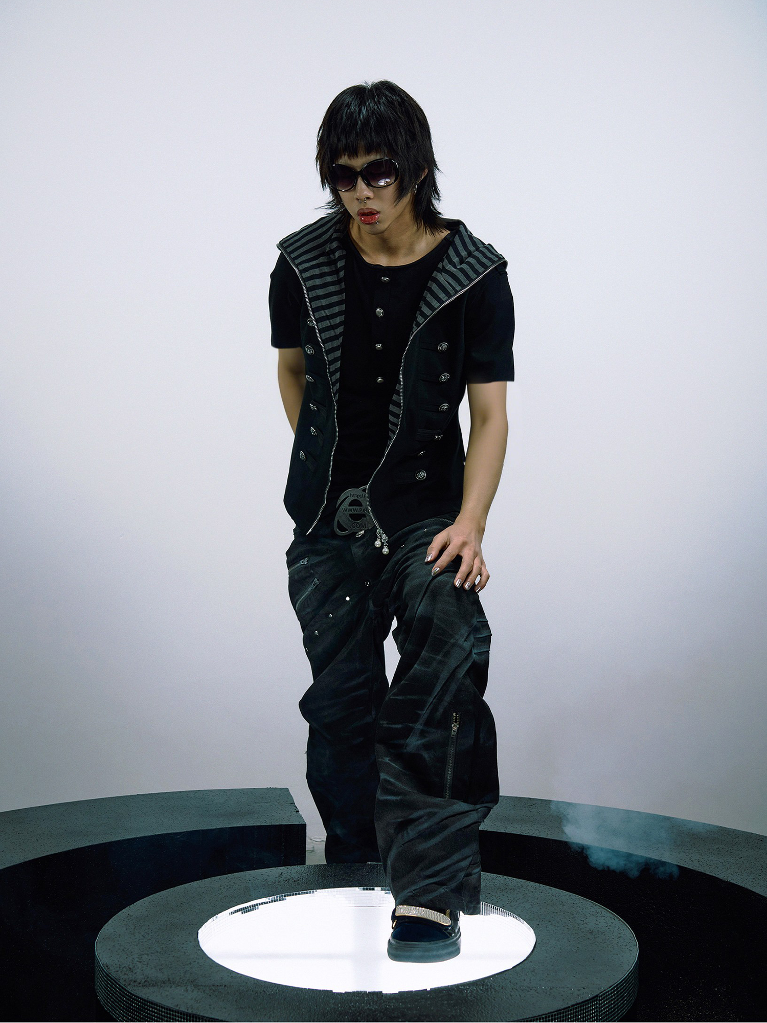 PAIKI Napoleon Button Hooded Short-Sleeve Jacket