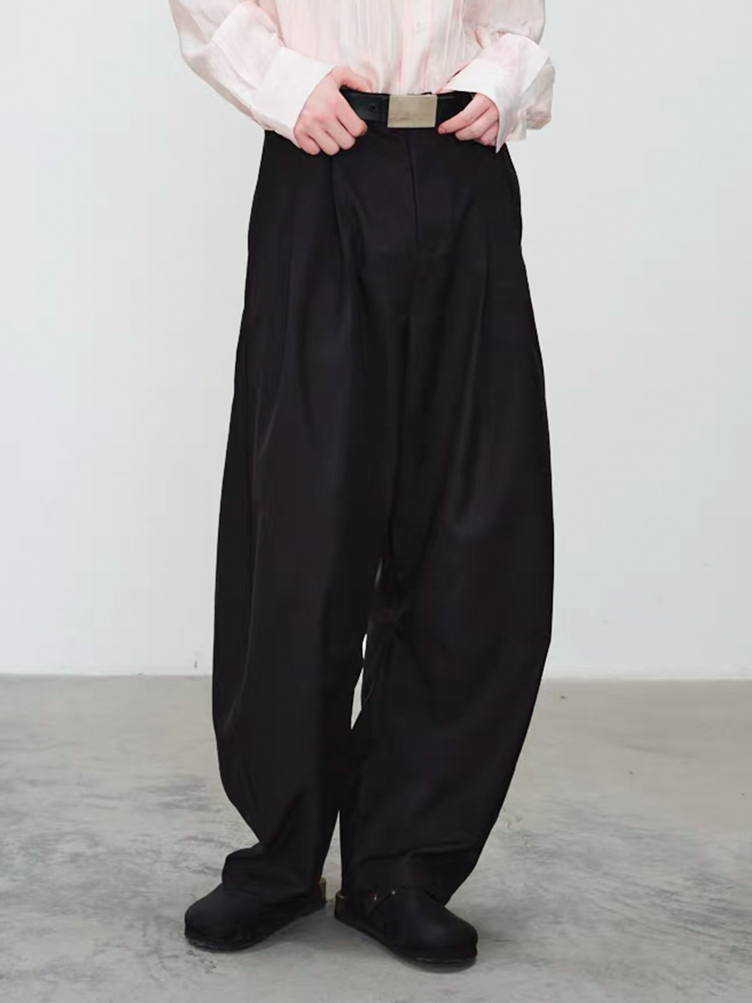 GRAINMUSTARD Retro Pleated High-Waist Wide-Leg Trousers, premium urban and streetwear designers apparel on PROJECTISR.com, GRAINMUSTARD
