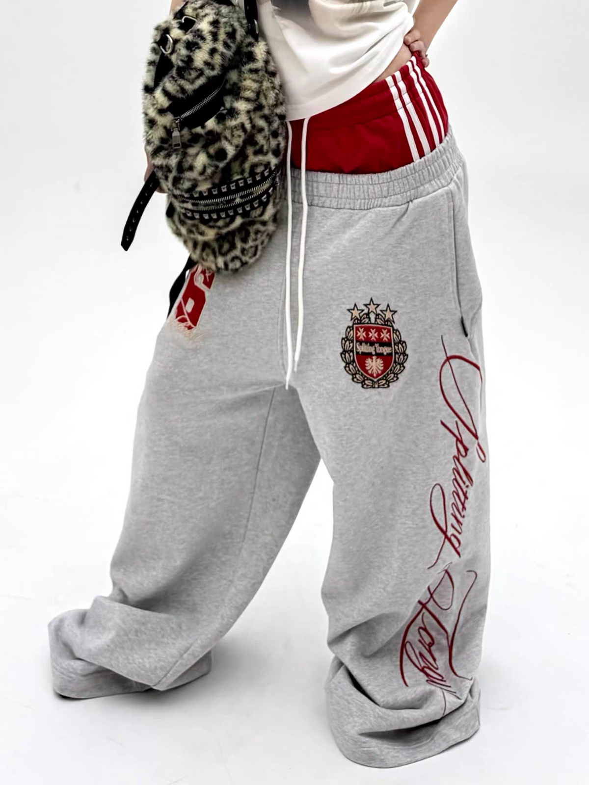 THEWET Double-Waist Crest Baggy Sweatpants