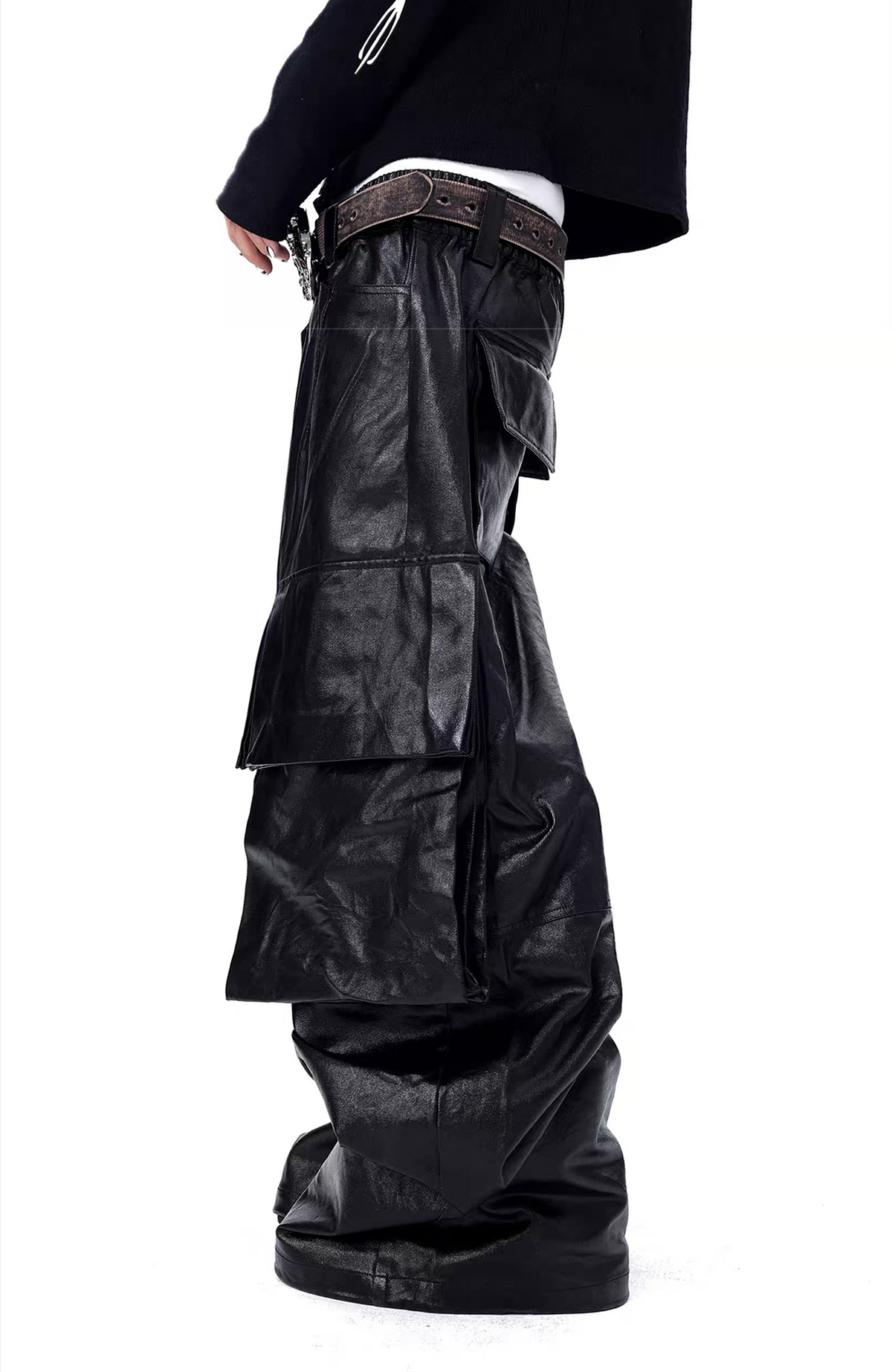 VANGUARDIA Coated Denim Multi-Pocket Wide-Leg Cargo Pants