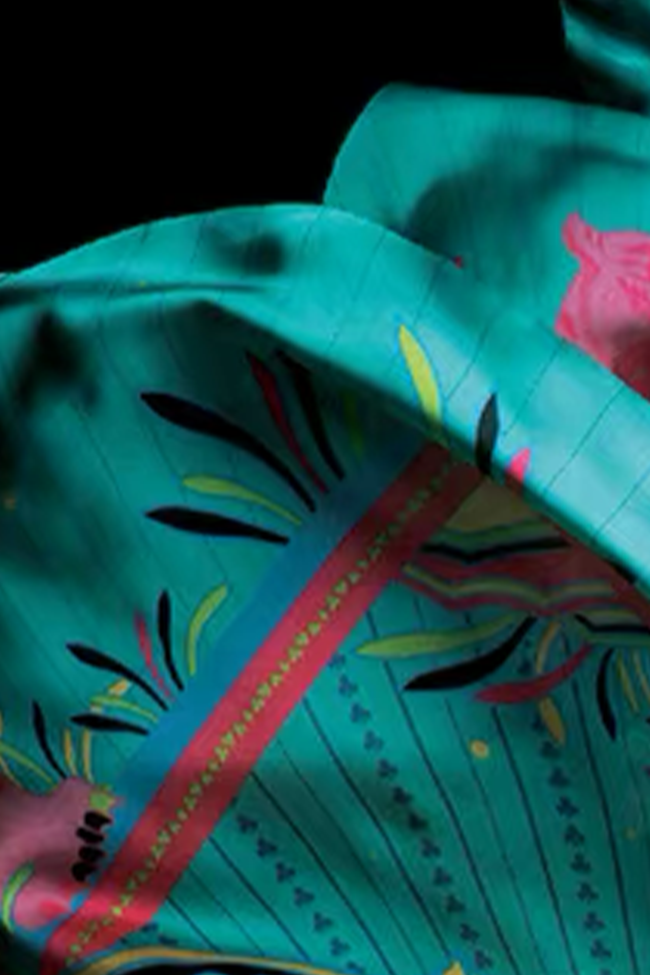 MASH UP ASIA Multicolor Tiger Sunburst Full-Print Square Scarf, premium urban and streetwear designers apparel on PROJECTISR.com, MASH UP ASIA