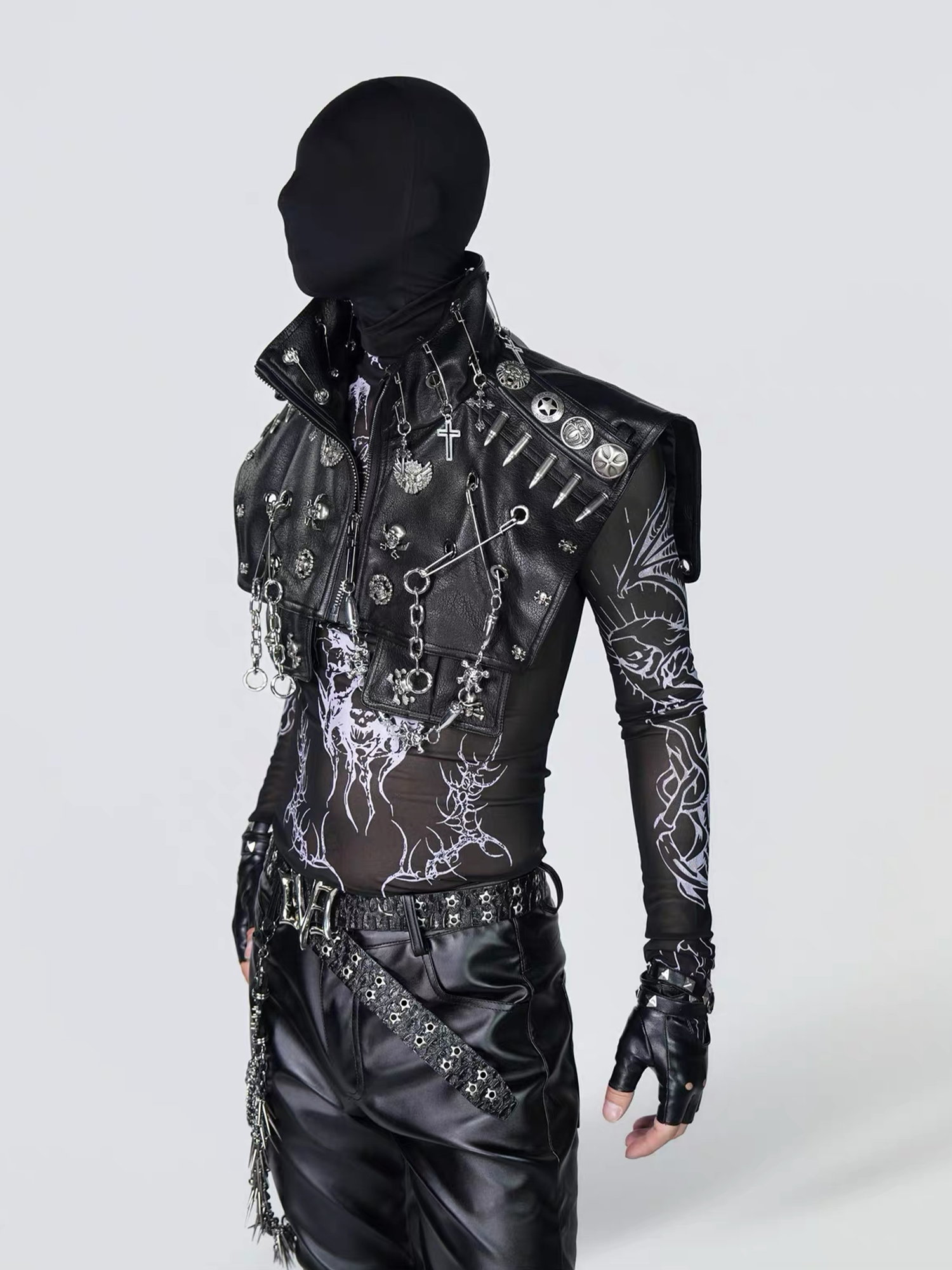 VE2 Knight Hardware Cropped Faux Leather Vest