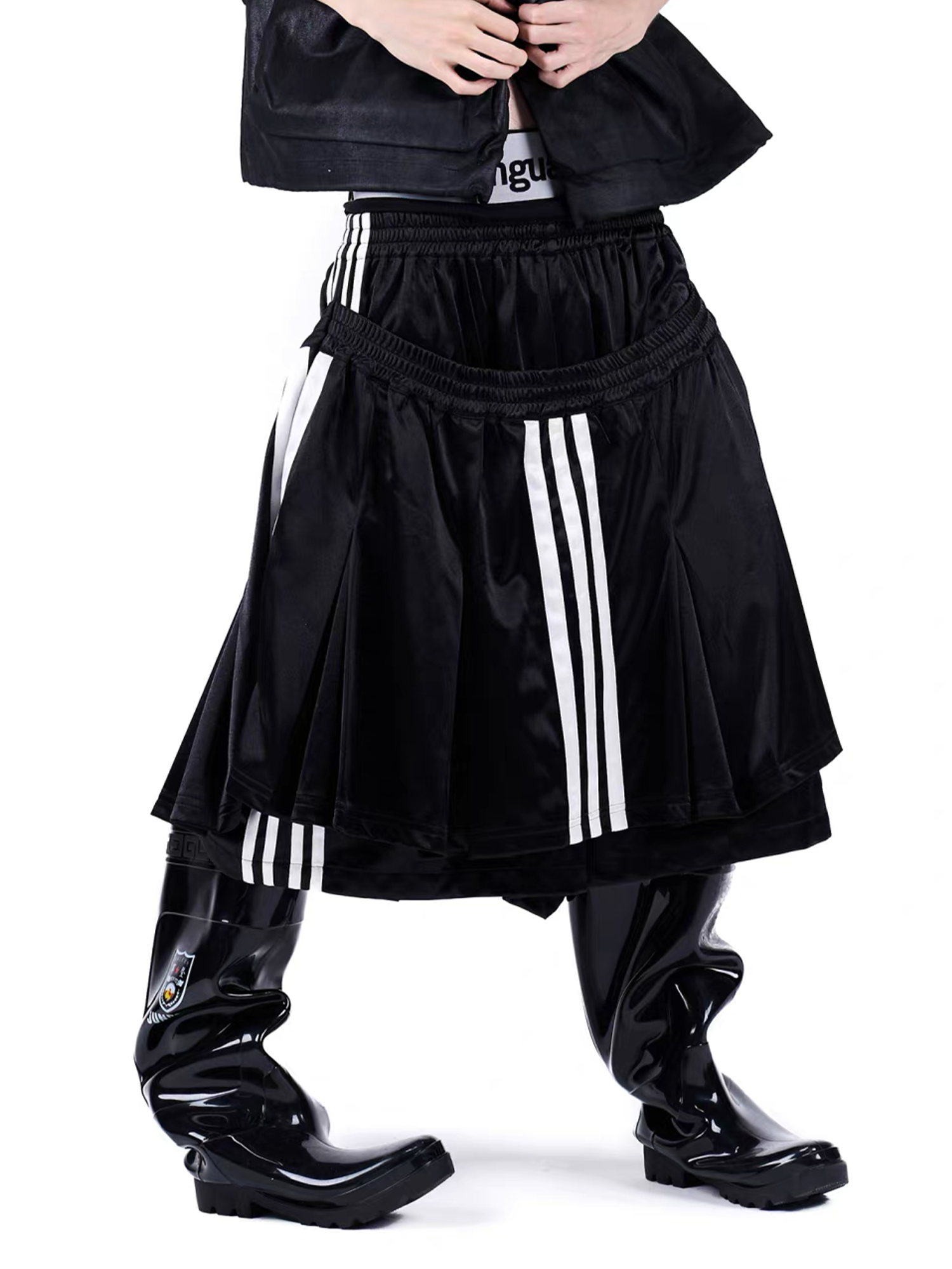 VANGUARDIA Contrast Layered Sagging Shorts