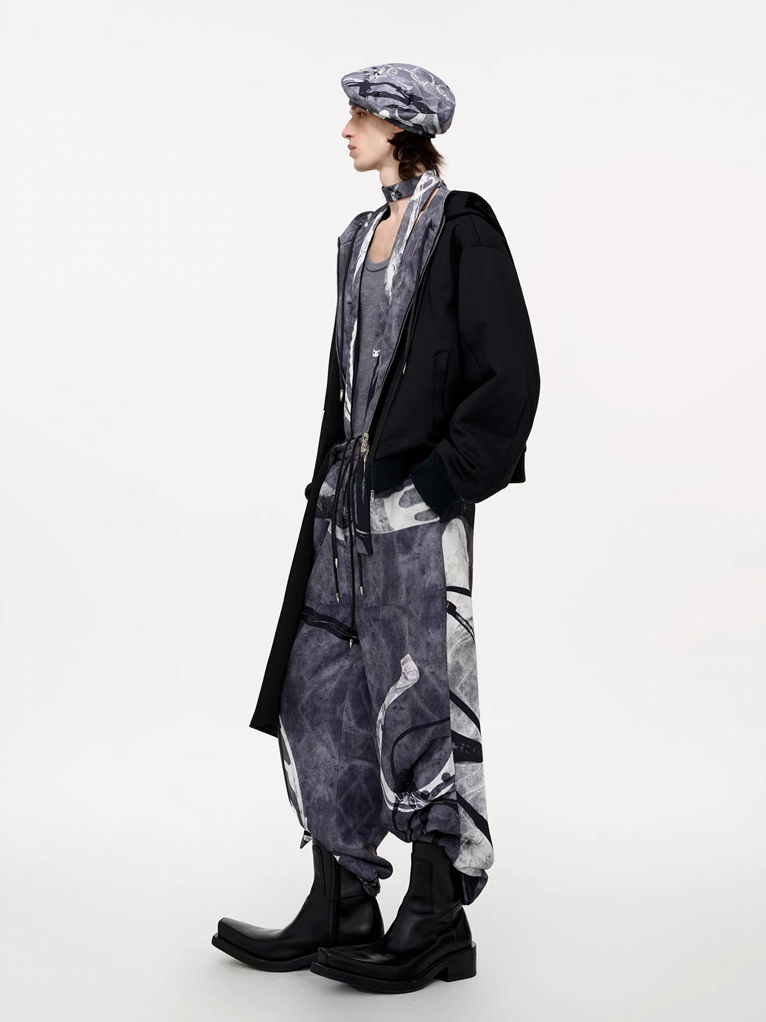 TIWILLTANG Abstract Reversible Graphic Beret