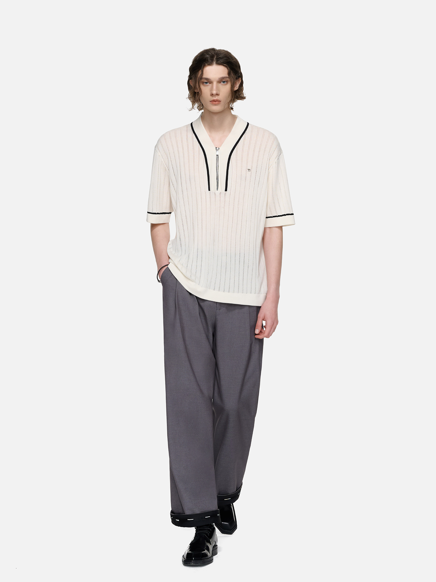 TIWILLTANG Openwork Contrast Trim Zip-Neck Knitted T Shirt