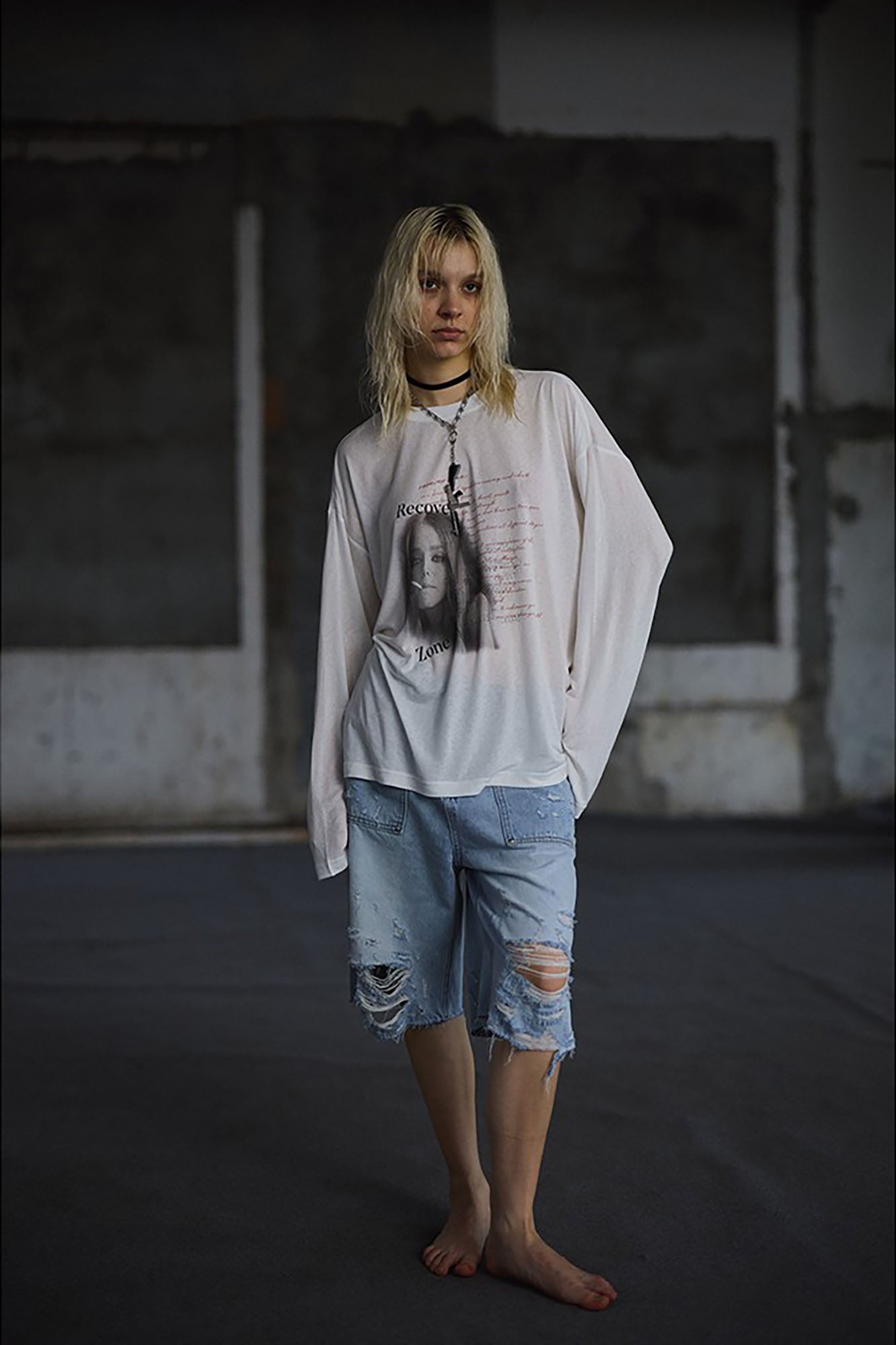 RECOVER ZONE Ripped Washed Denim Shorts