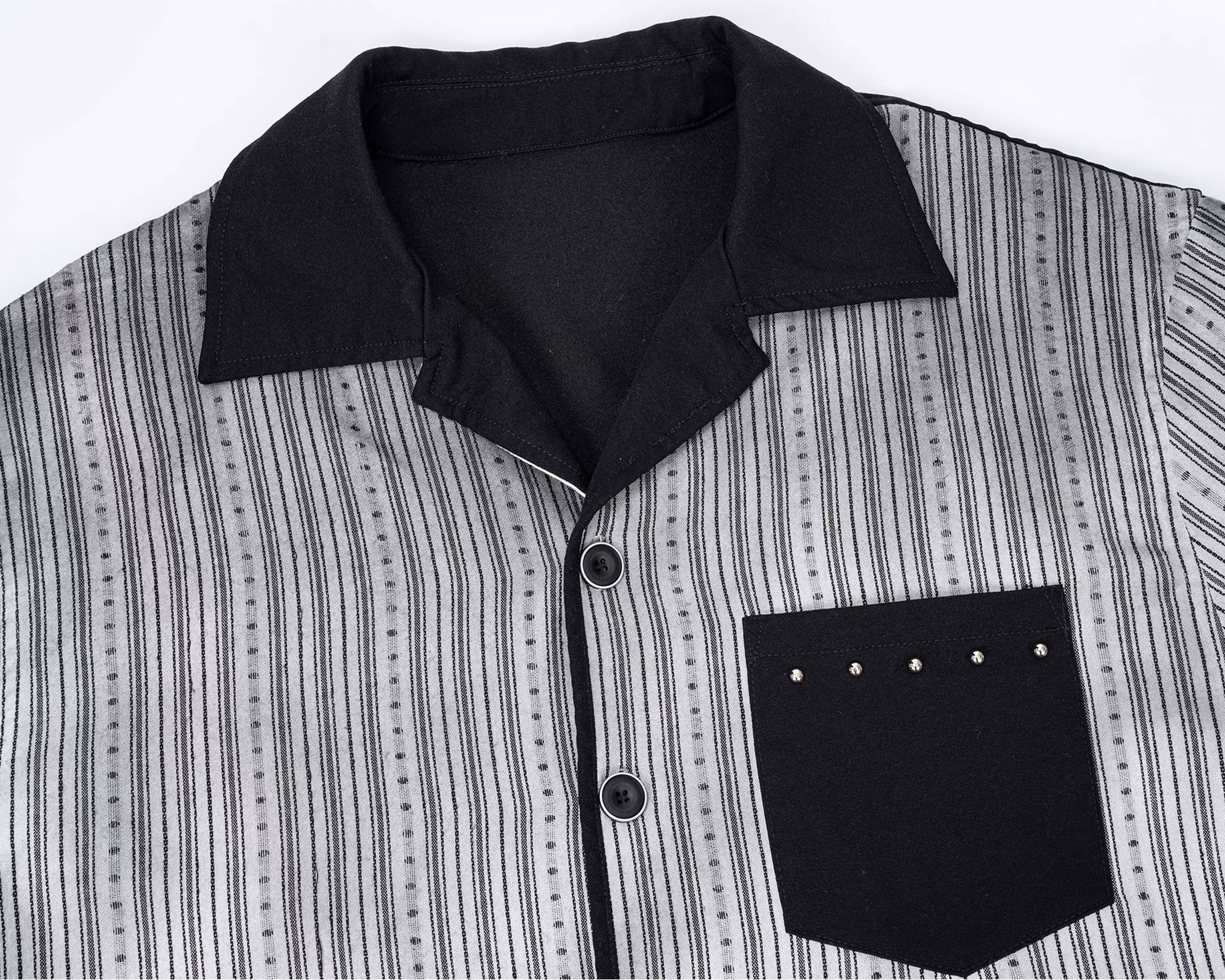 ESAIAS Studded Washed Dotted Stripe Half Shirt