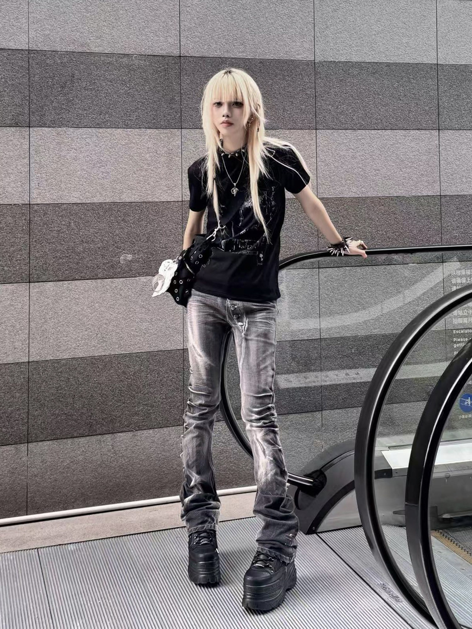 PAIKI Sword Slash Washed Curved Jeans