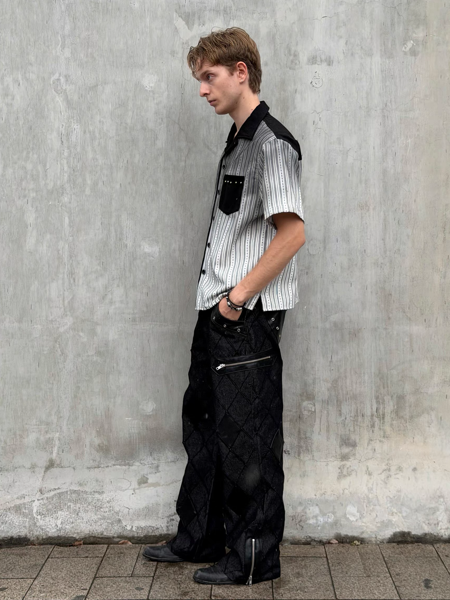 ESAIAS Diamond Faux Leather Patch Rivet Jeans