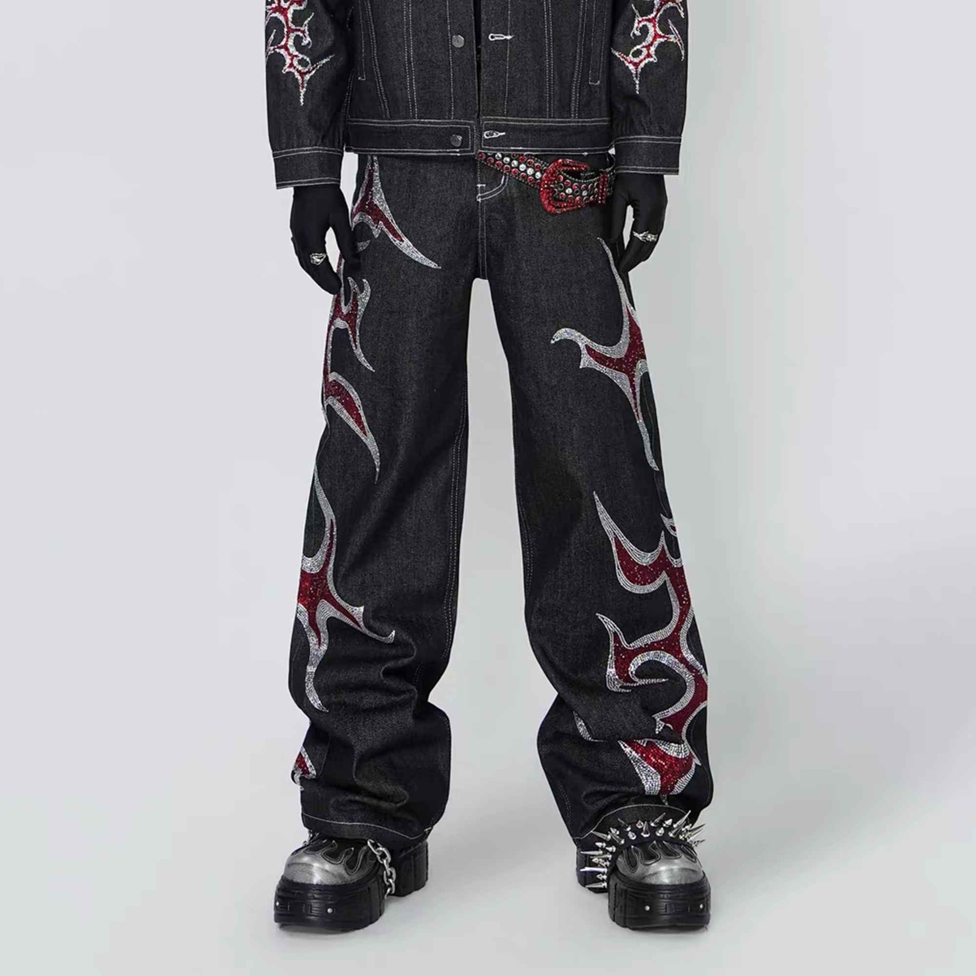 VE2 Diamond Flame Totem Straight-Leg Jeans