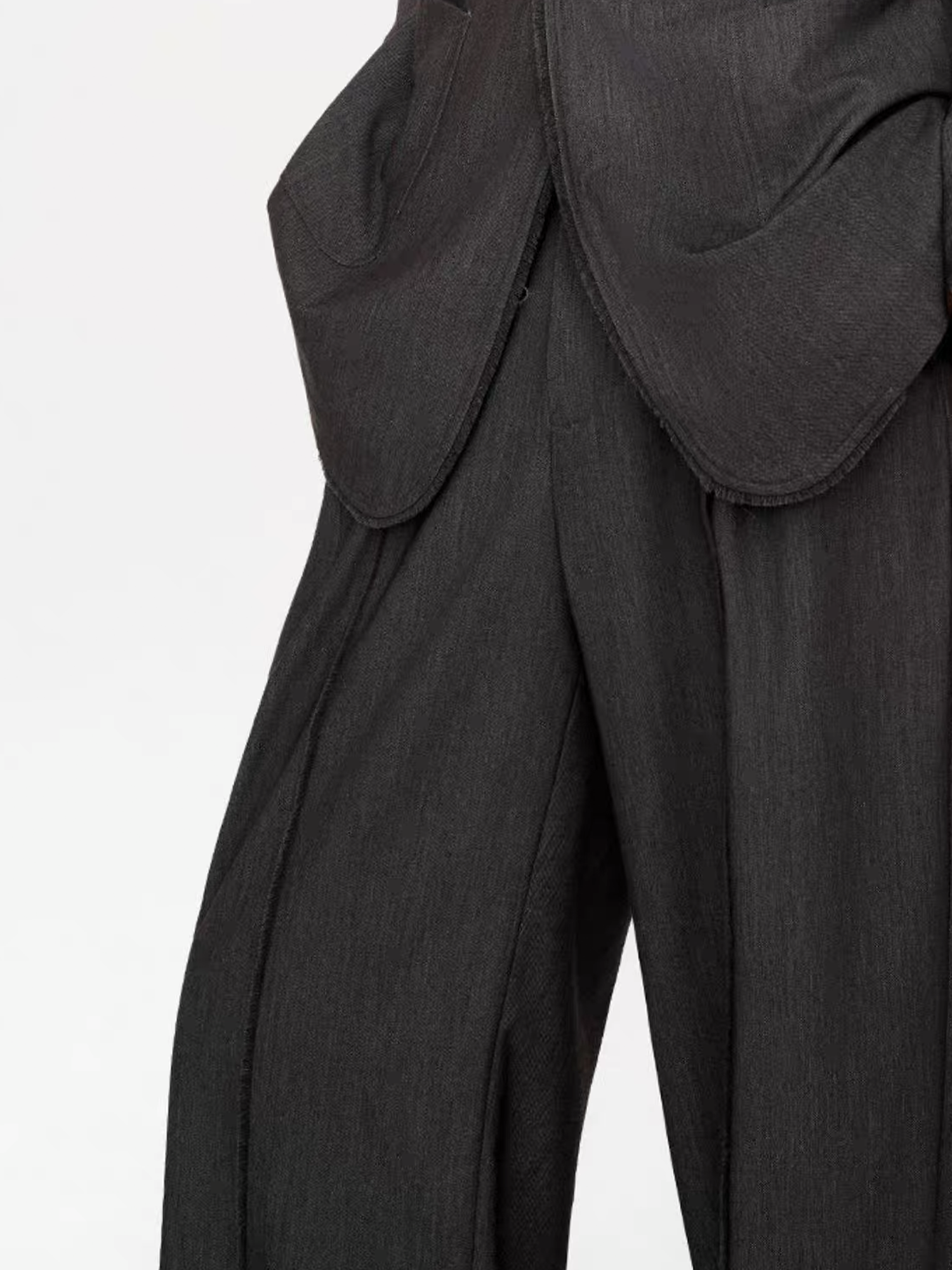 TIWILLTANG Classic Raw Edge Straight-Leg Trousers